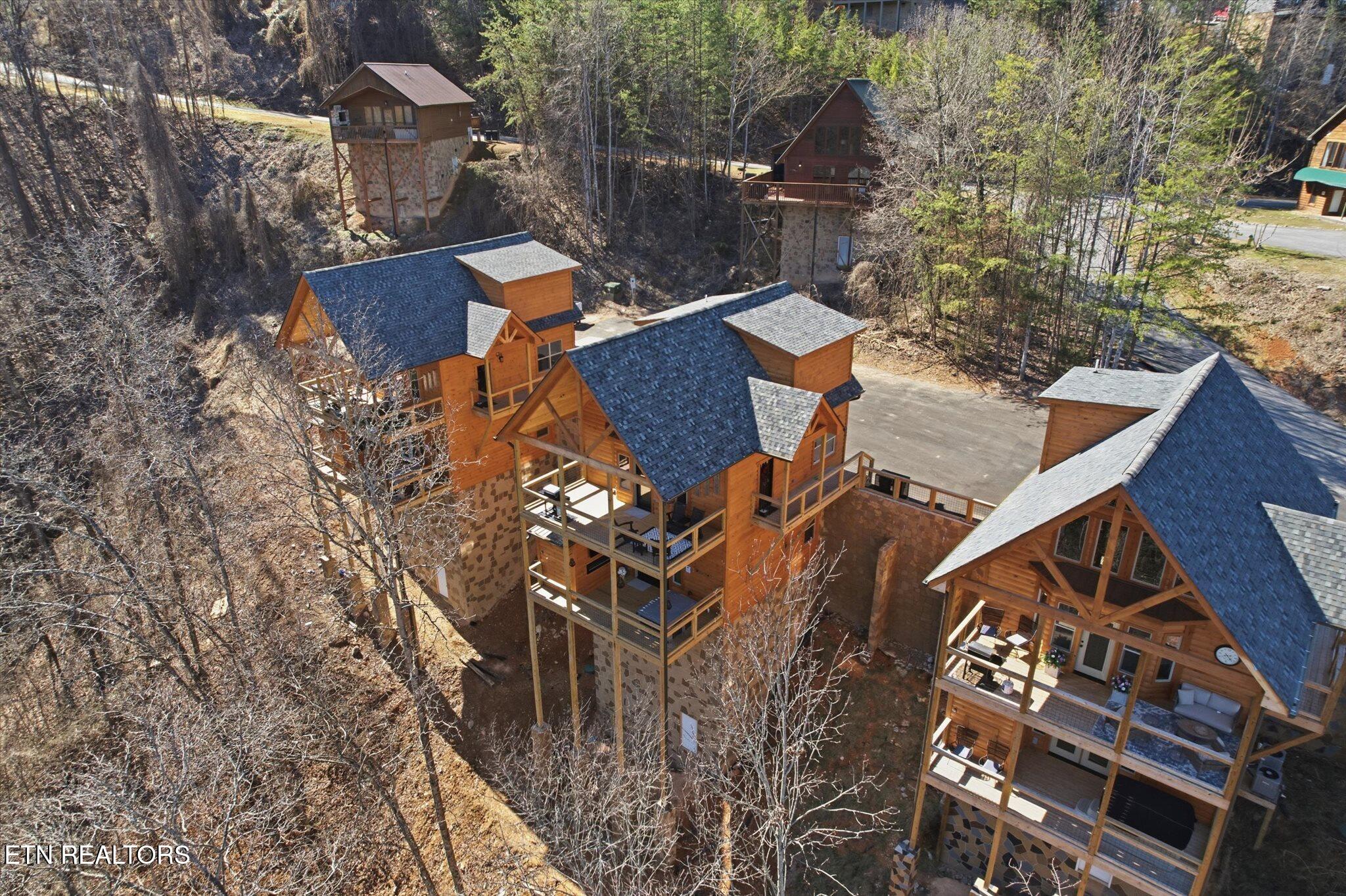 939 Pine Valley Way Sevierville TN 37862