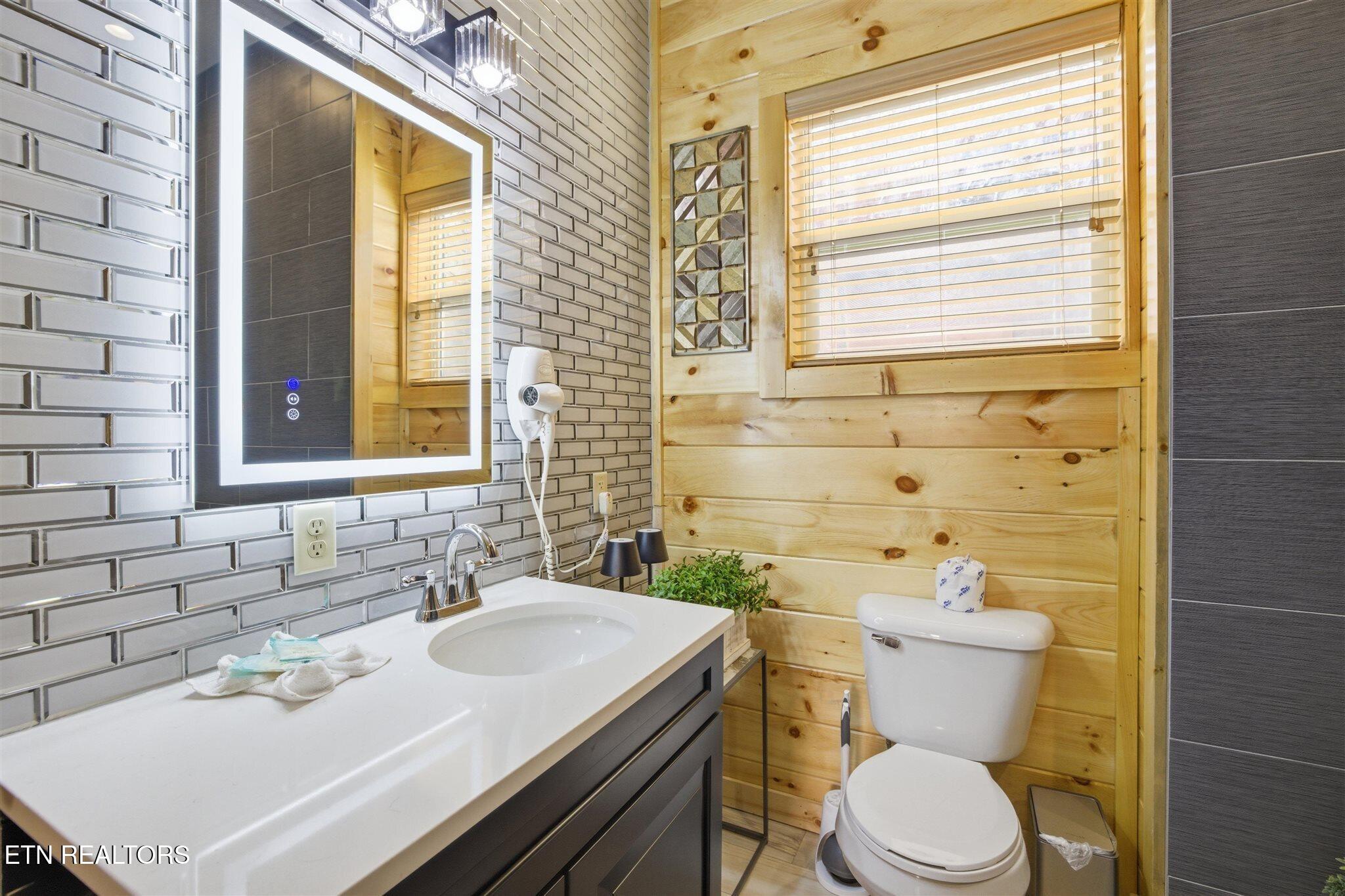 939 Pine Valley Way Sevierville TN 37862