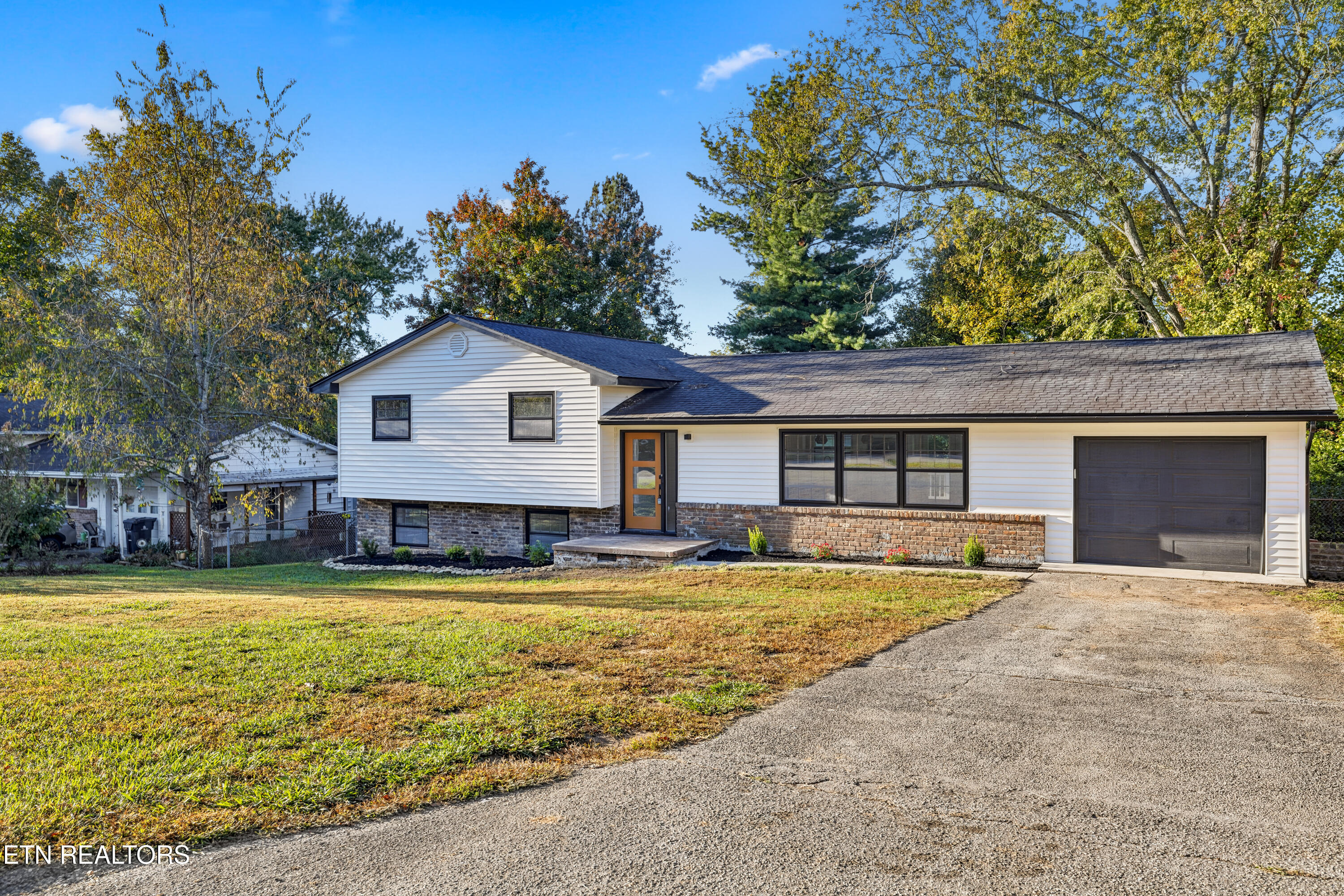 4424 Crestfield Road Knoxville TN 37921