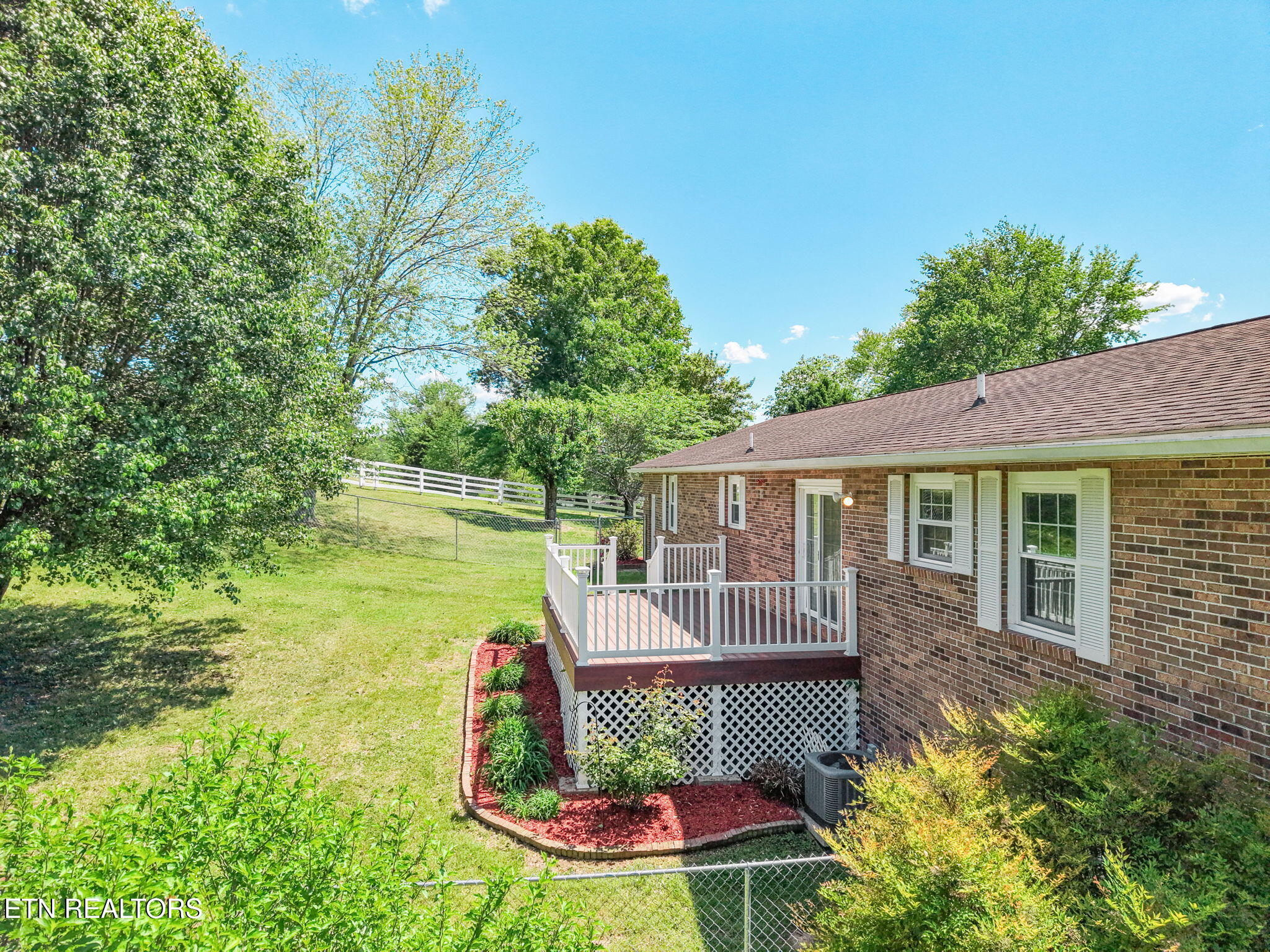 415 Lawnville Road Kingston TN 37763