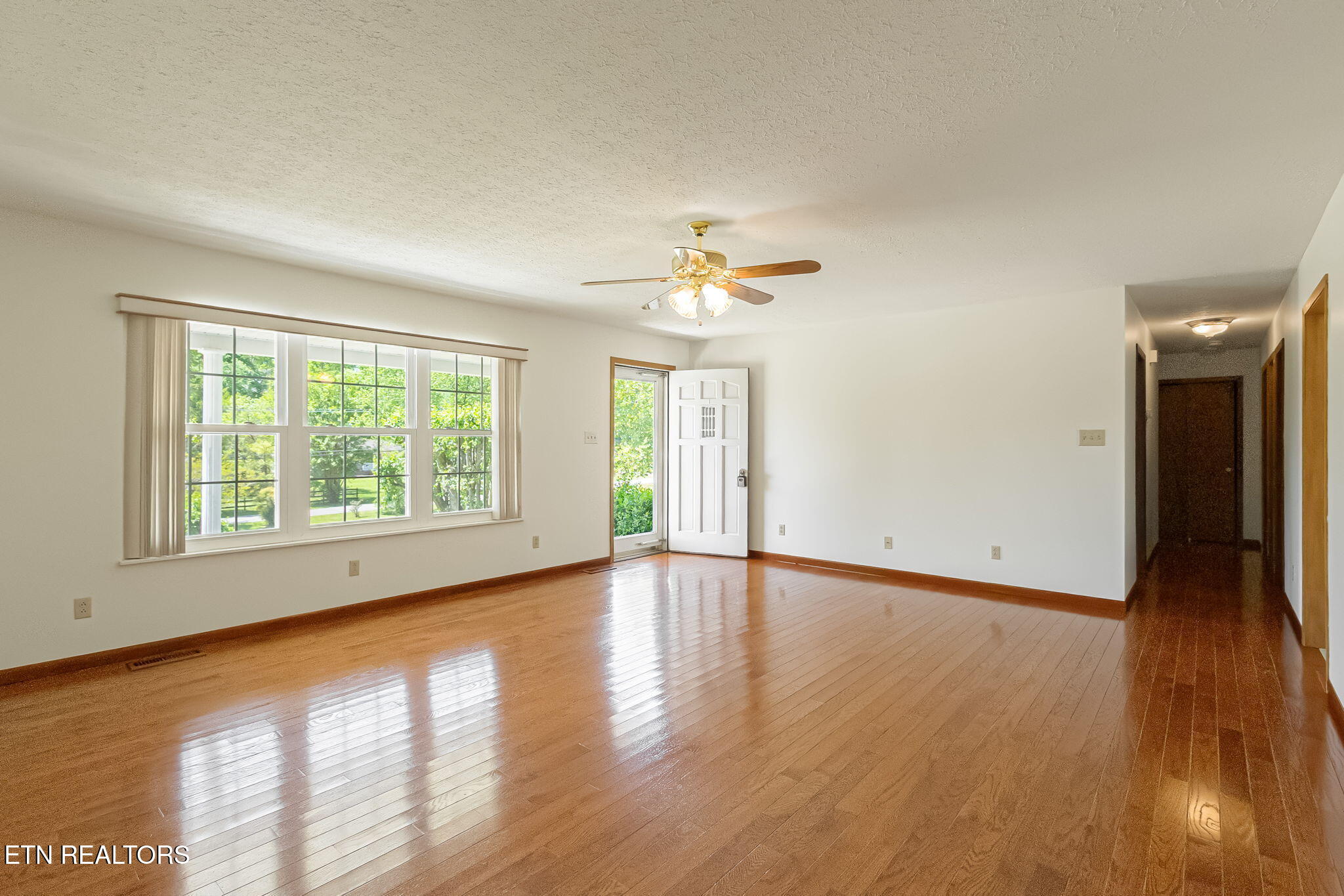 415 Lawnville Road Kingston TN 37763