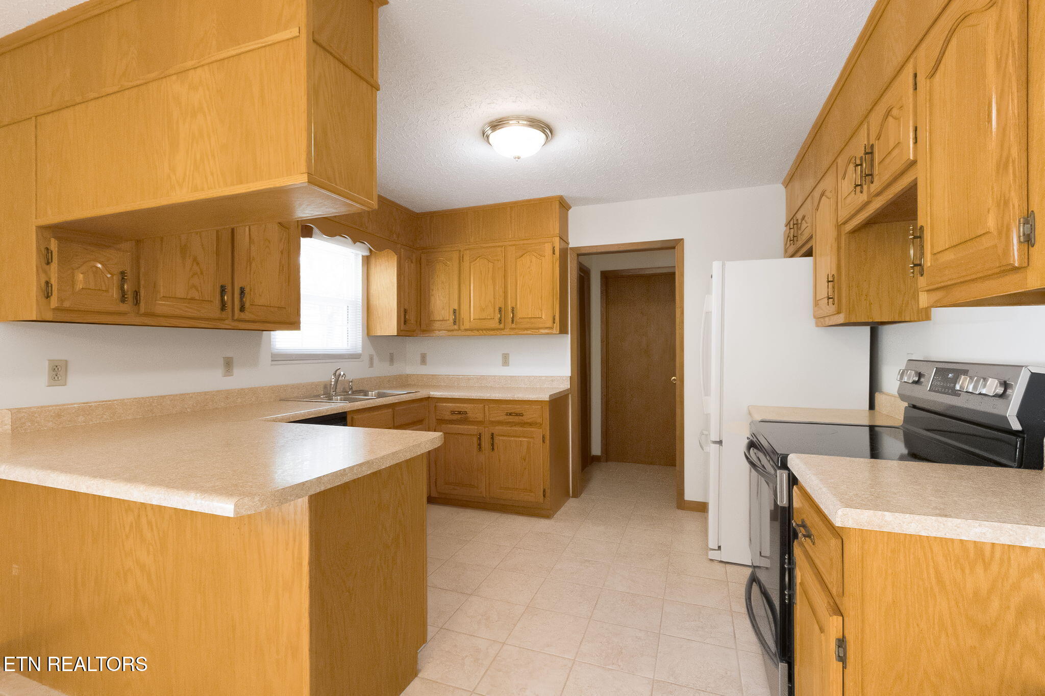 415 Lawnville Road Kingston TN 37763