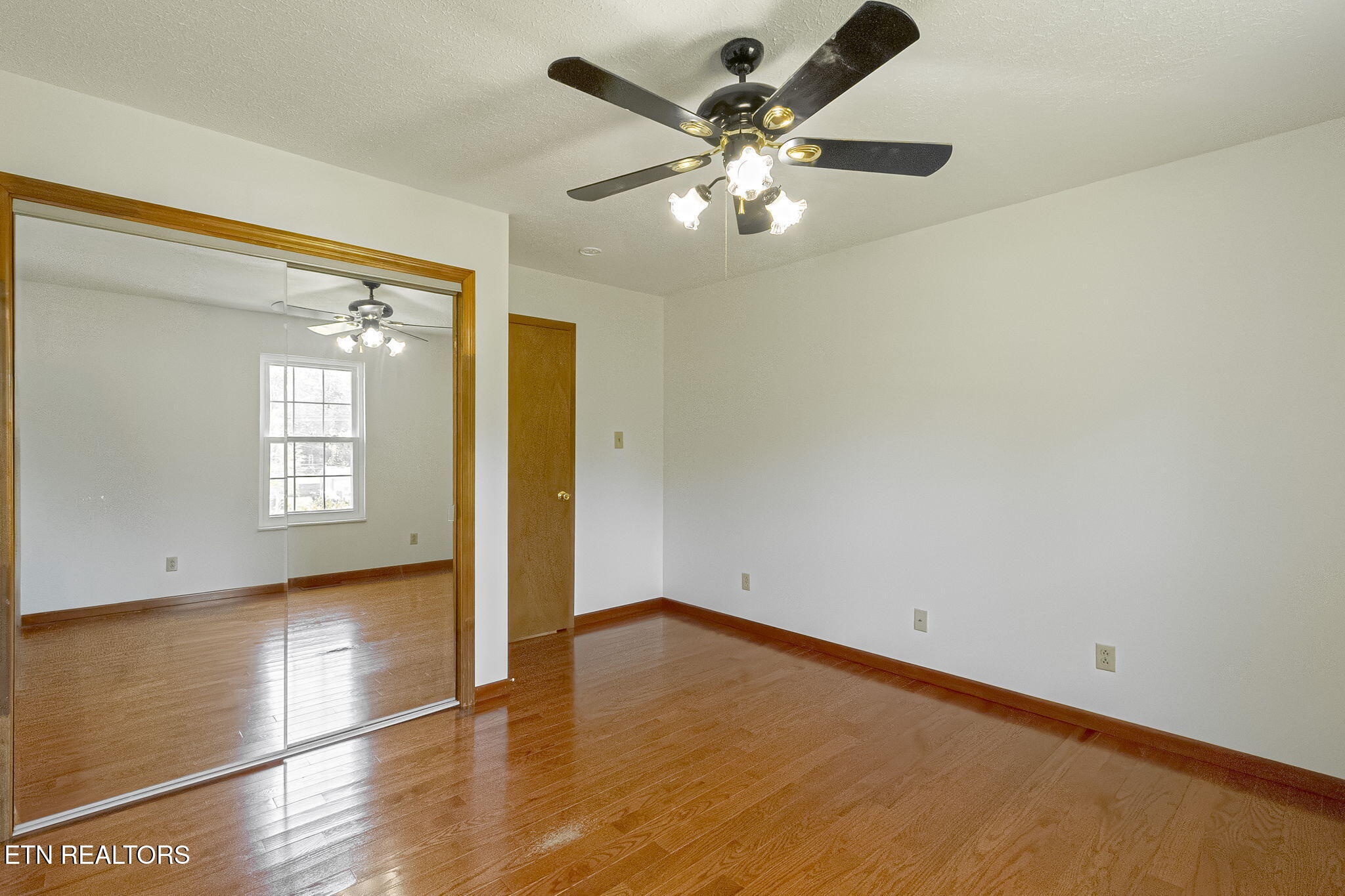 415 Lawnville Road Kingston TN 37763
