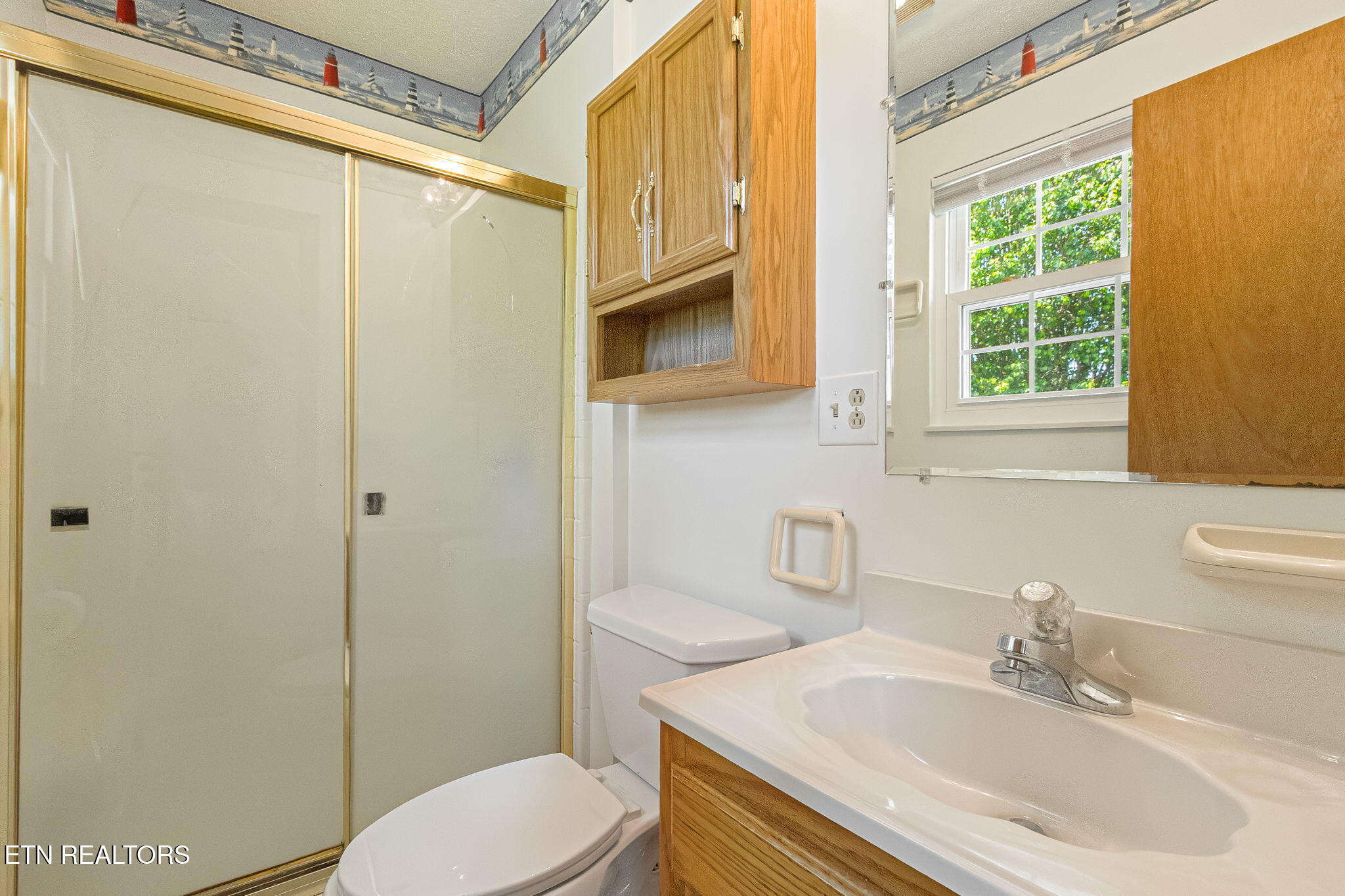 415 Lawnville Road Kingston TN 37763
