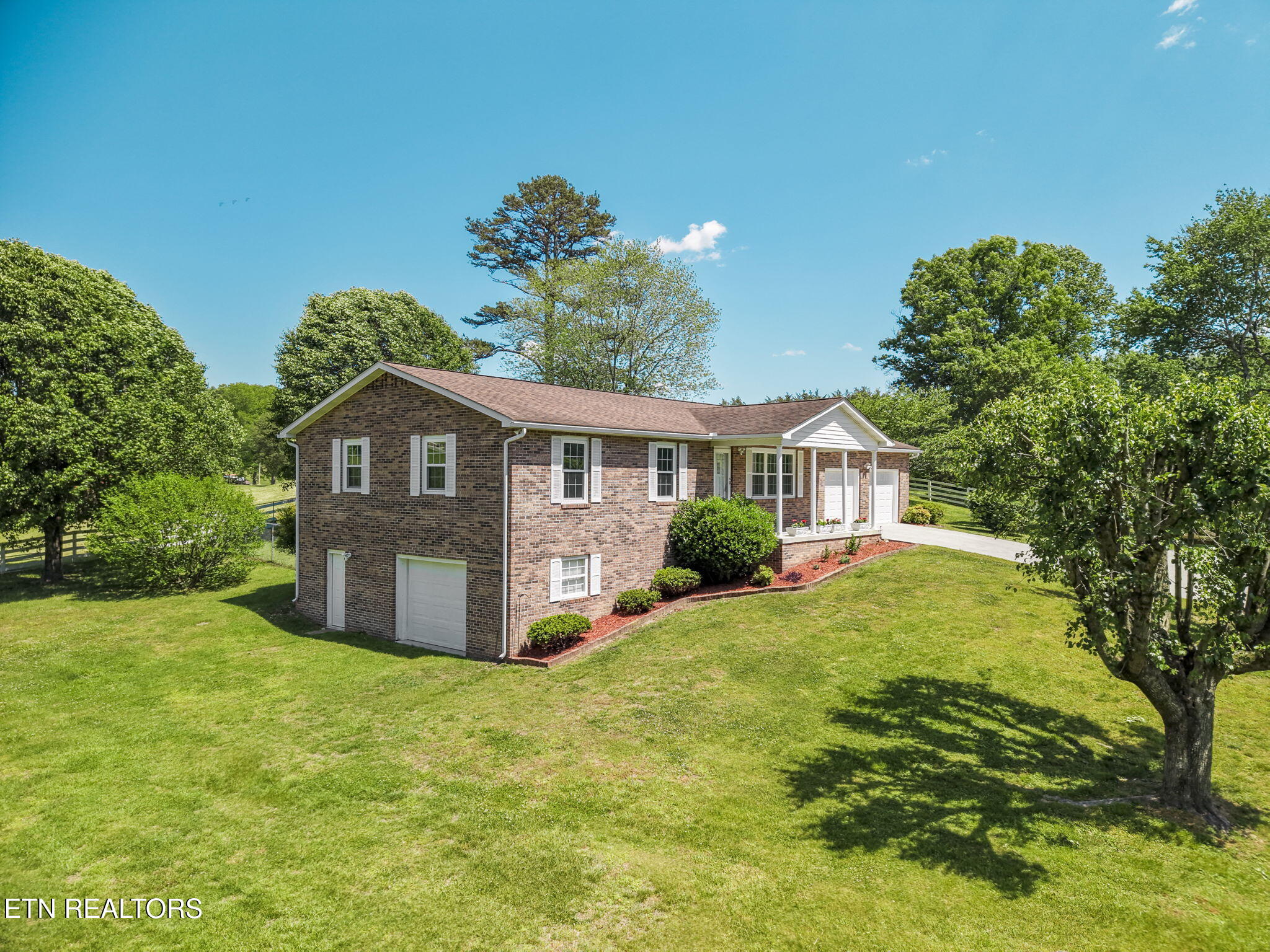 415 Lawnville Road Kingston TN 37763