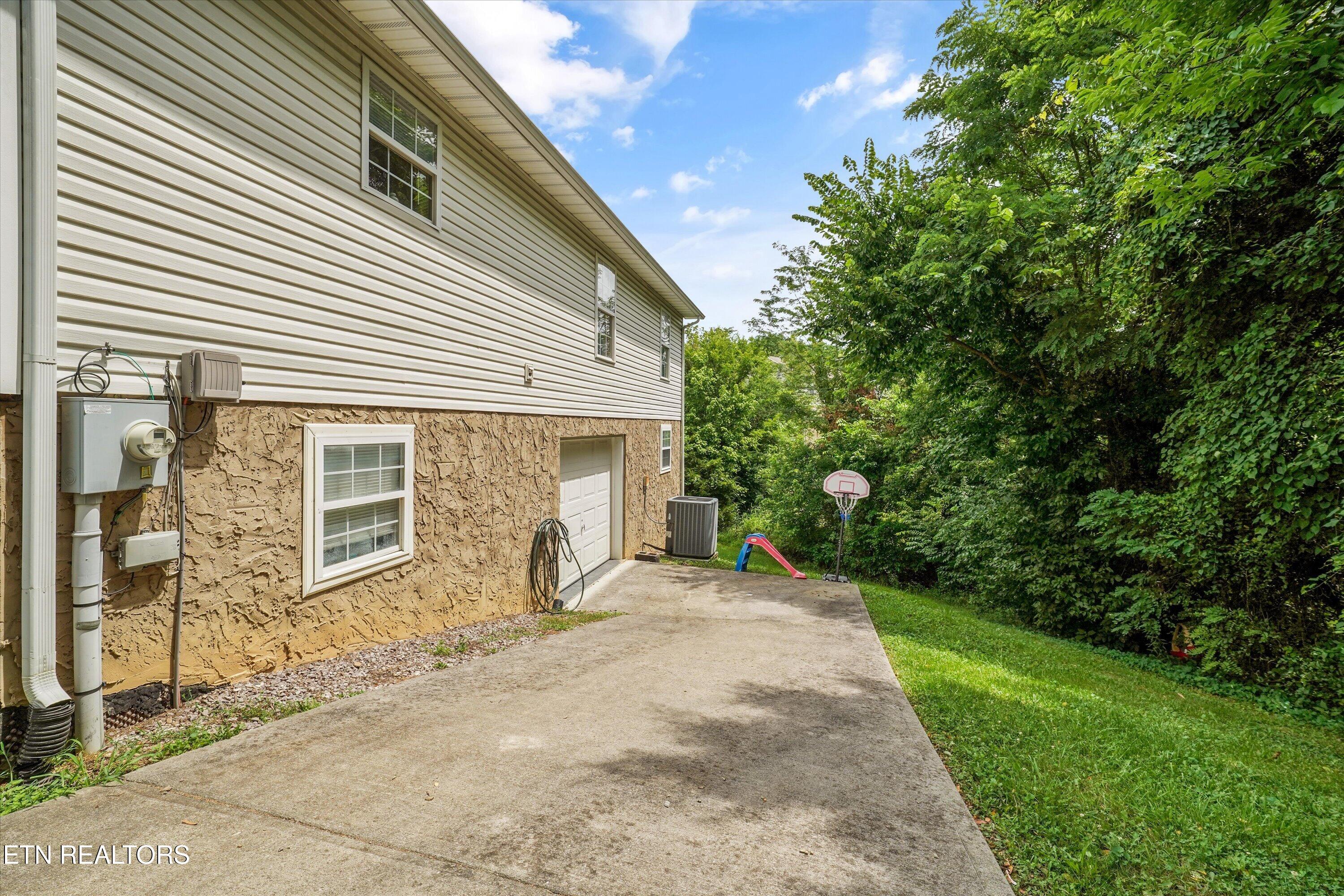 2420 Scenic Mountain Drive Sevierville TN 37876