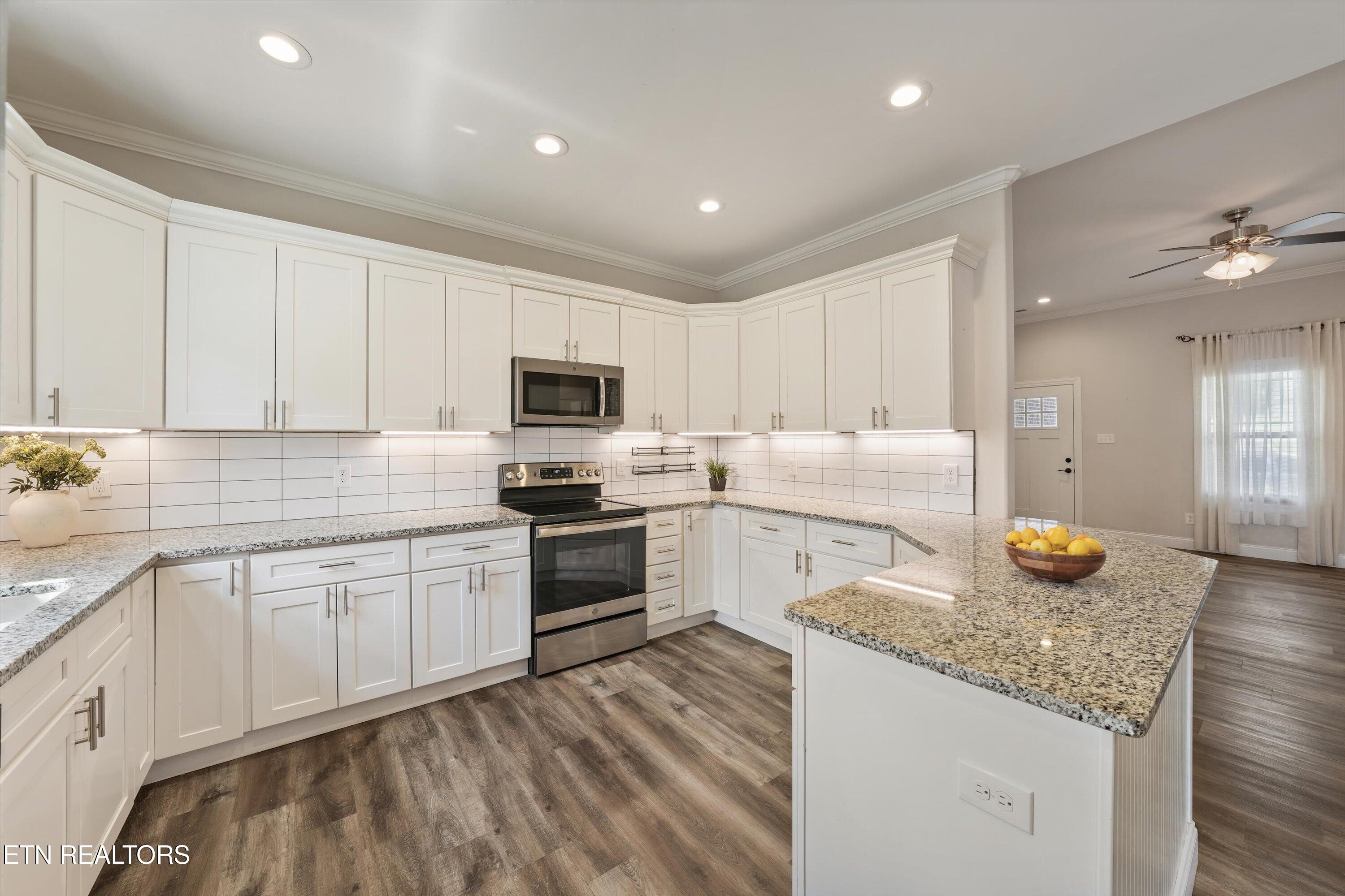 556 Greystoke Lane Knoxville TN 37912