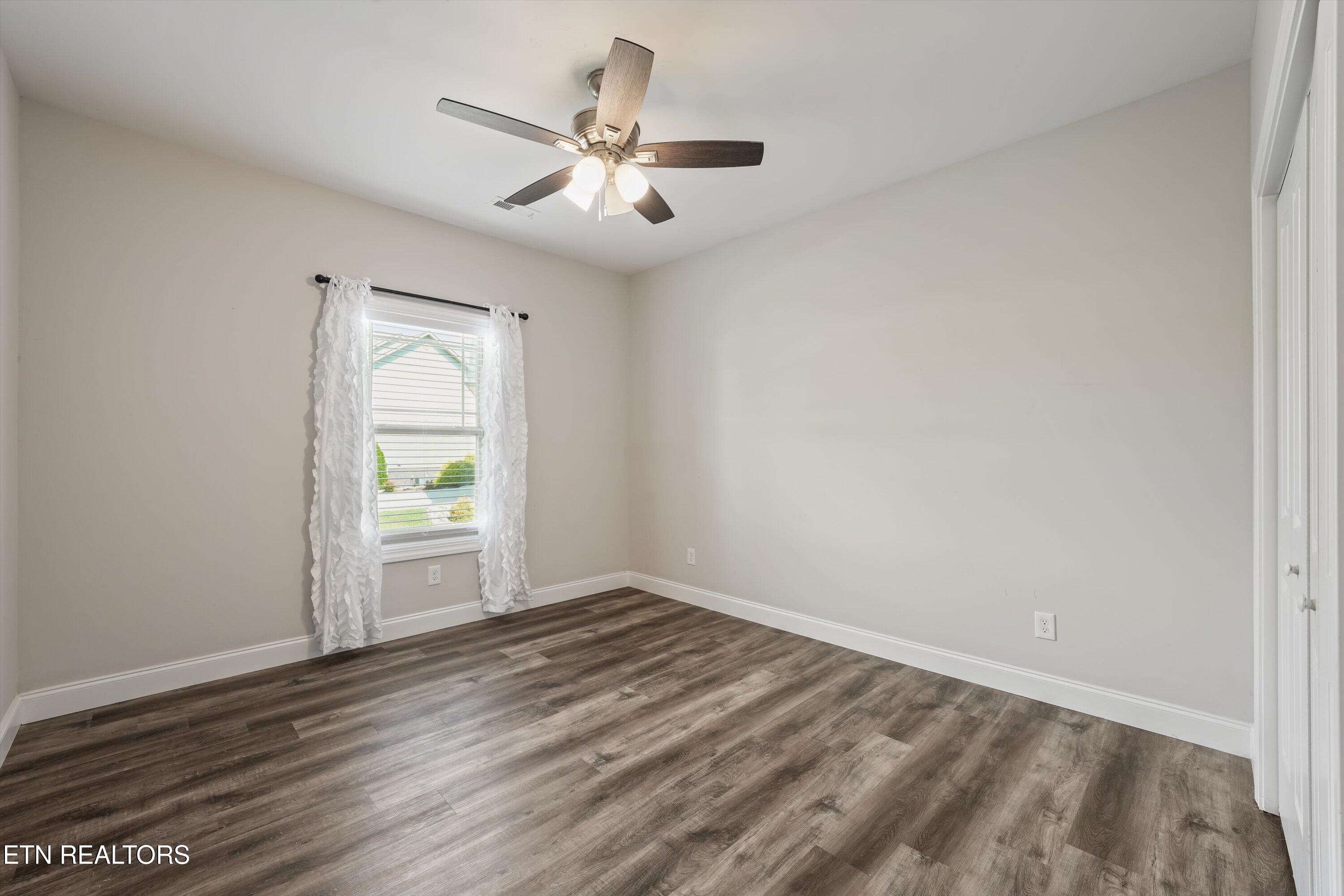 556 Greystoke Lane Knoxville TN 37912