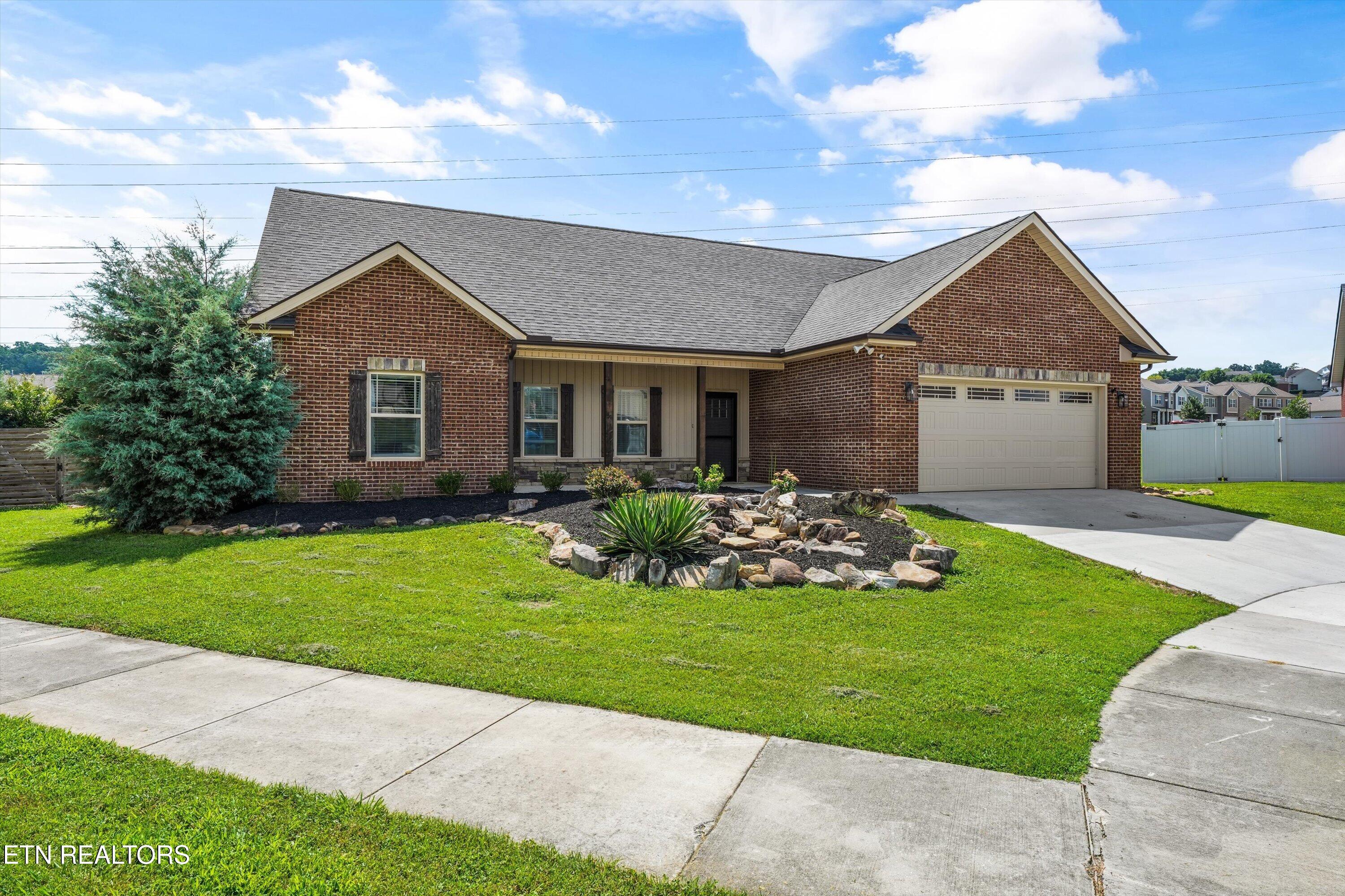 556 Greystoke Lane Knoxville TN 37912