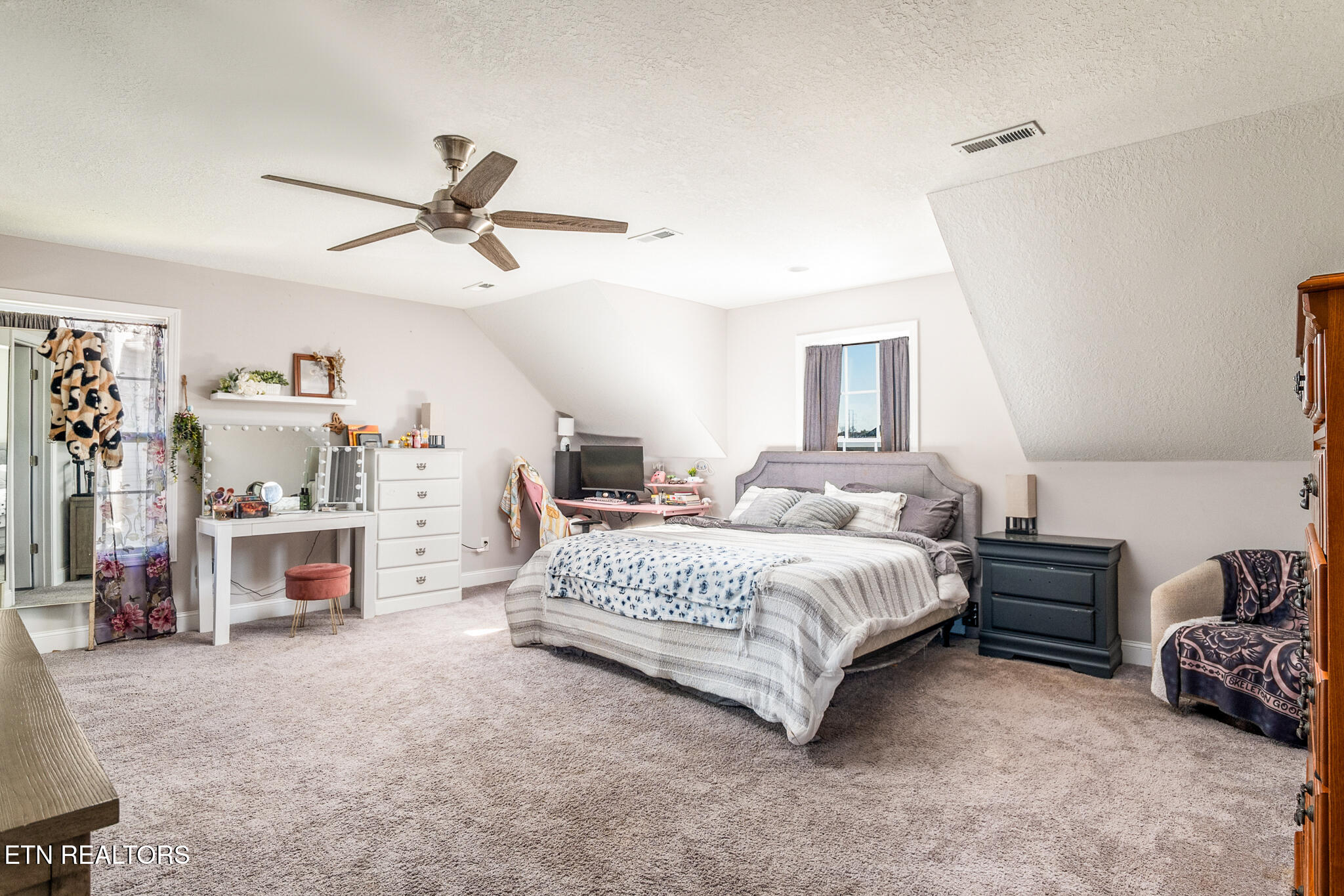 7421 Rose Water Lane Knoxville TN 37924