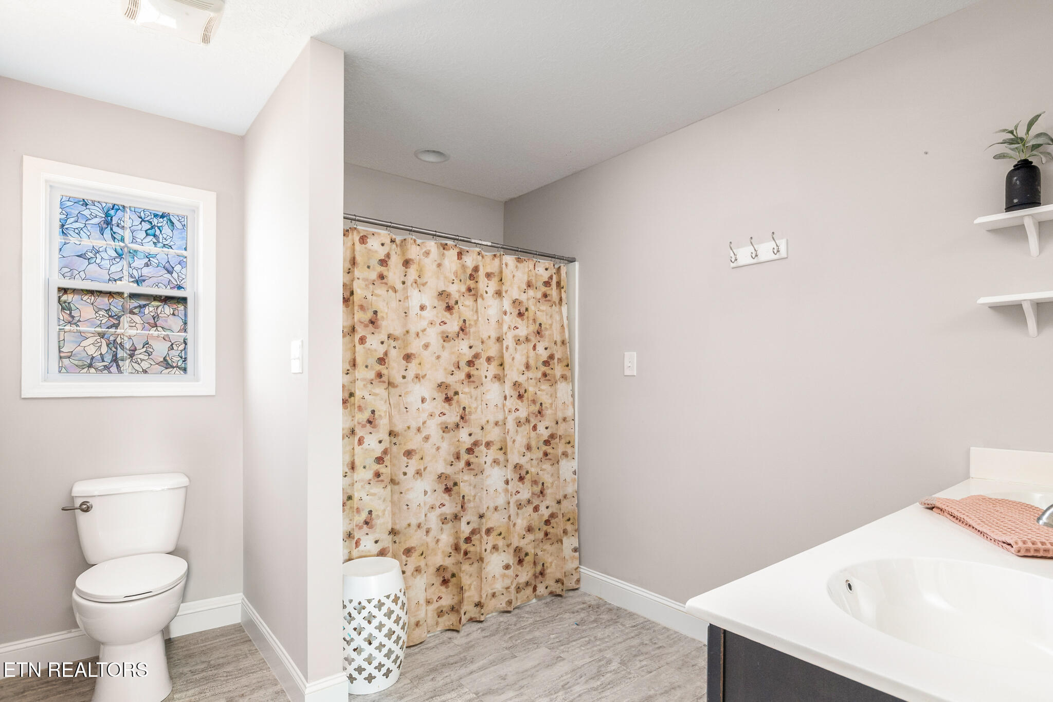 7421 Rose Water Lane Knoxville TN 37924