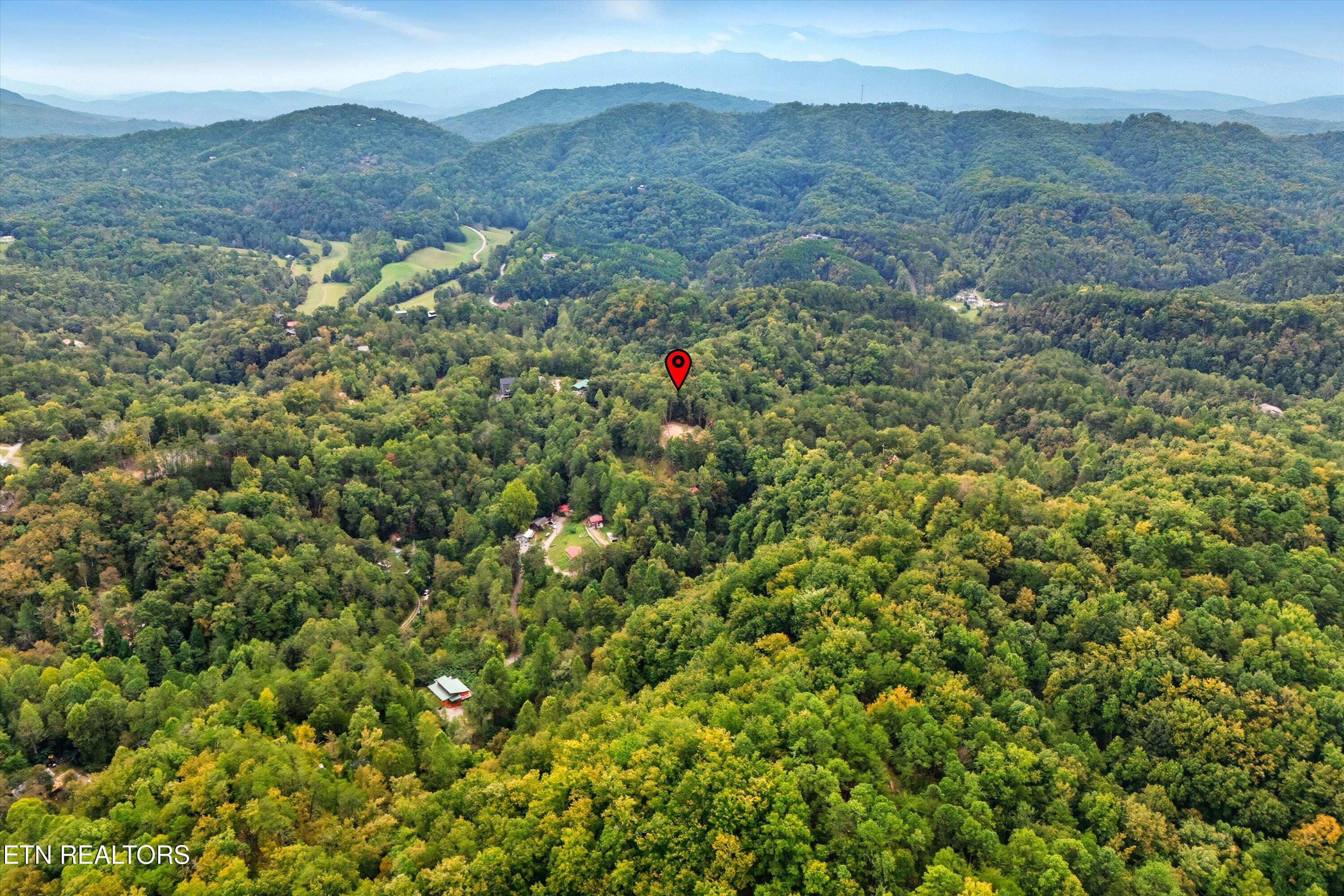2462 Dogwood Loop Drive Sevierville TN 37876