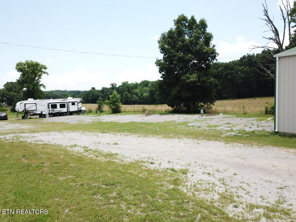 6845 Wassom Memorial Highway Grandview TN 37337
