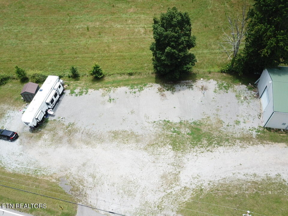 6845 Wassom Memorial Highway Grandview TN 37337
