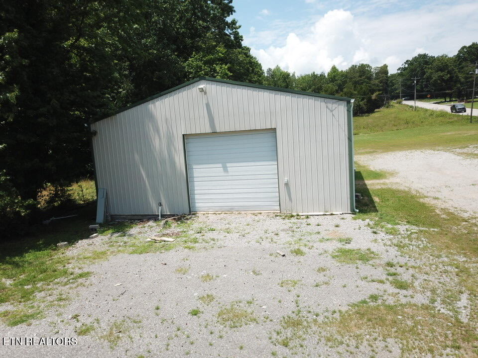 6845 Wassom Memorial Highway Grandview TN 37337