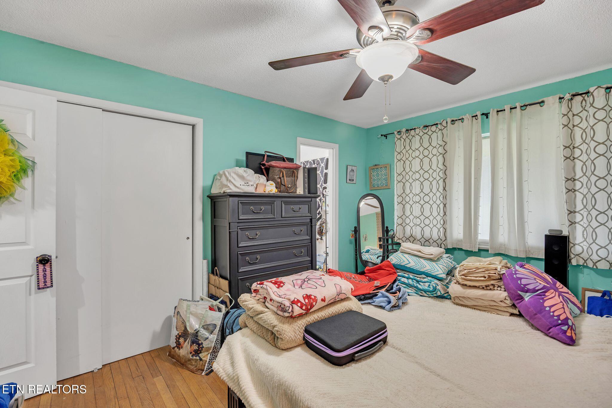 2143 S Shore Acres Road Soddy-daisy TN 37379