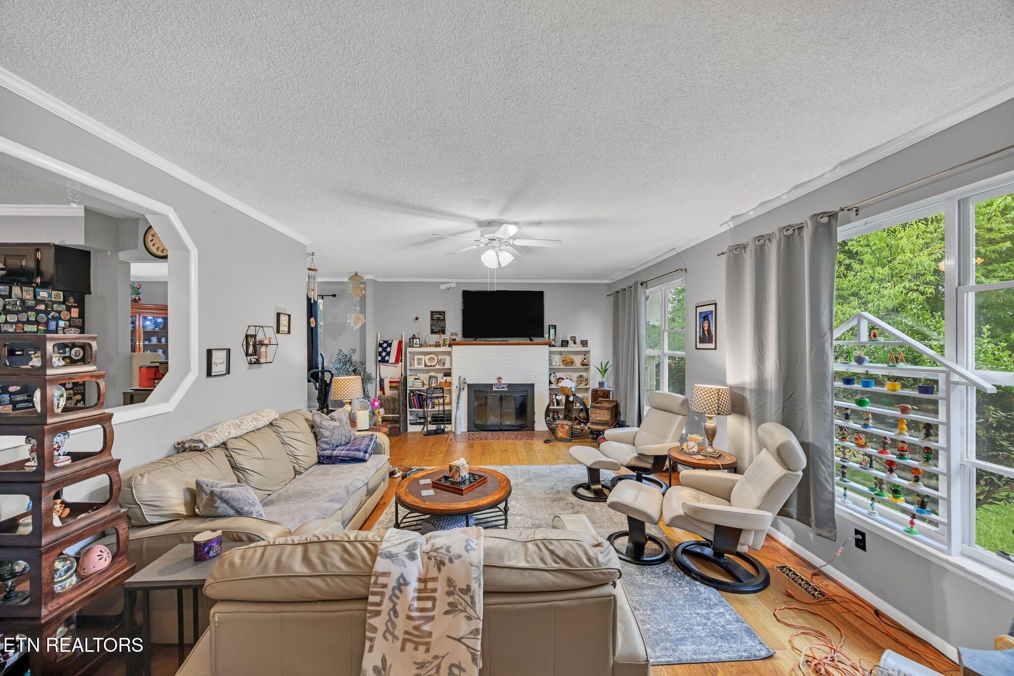 2143 S Shore Acres Road Soddy-daisy TN 37379