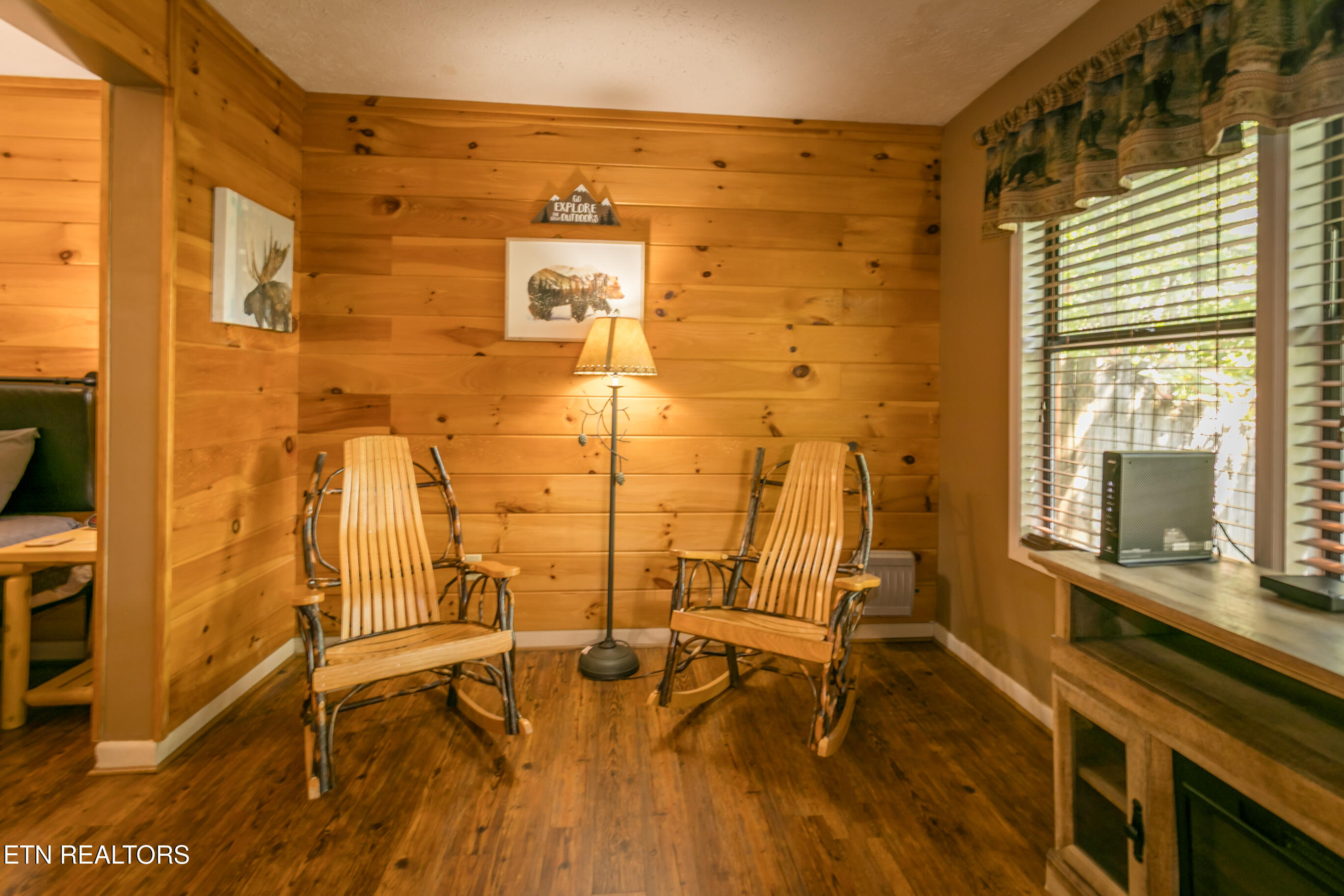 853 Lloyd Huskey Road Pigeon Forge TN 37863
