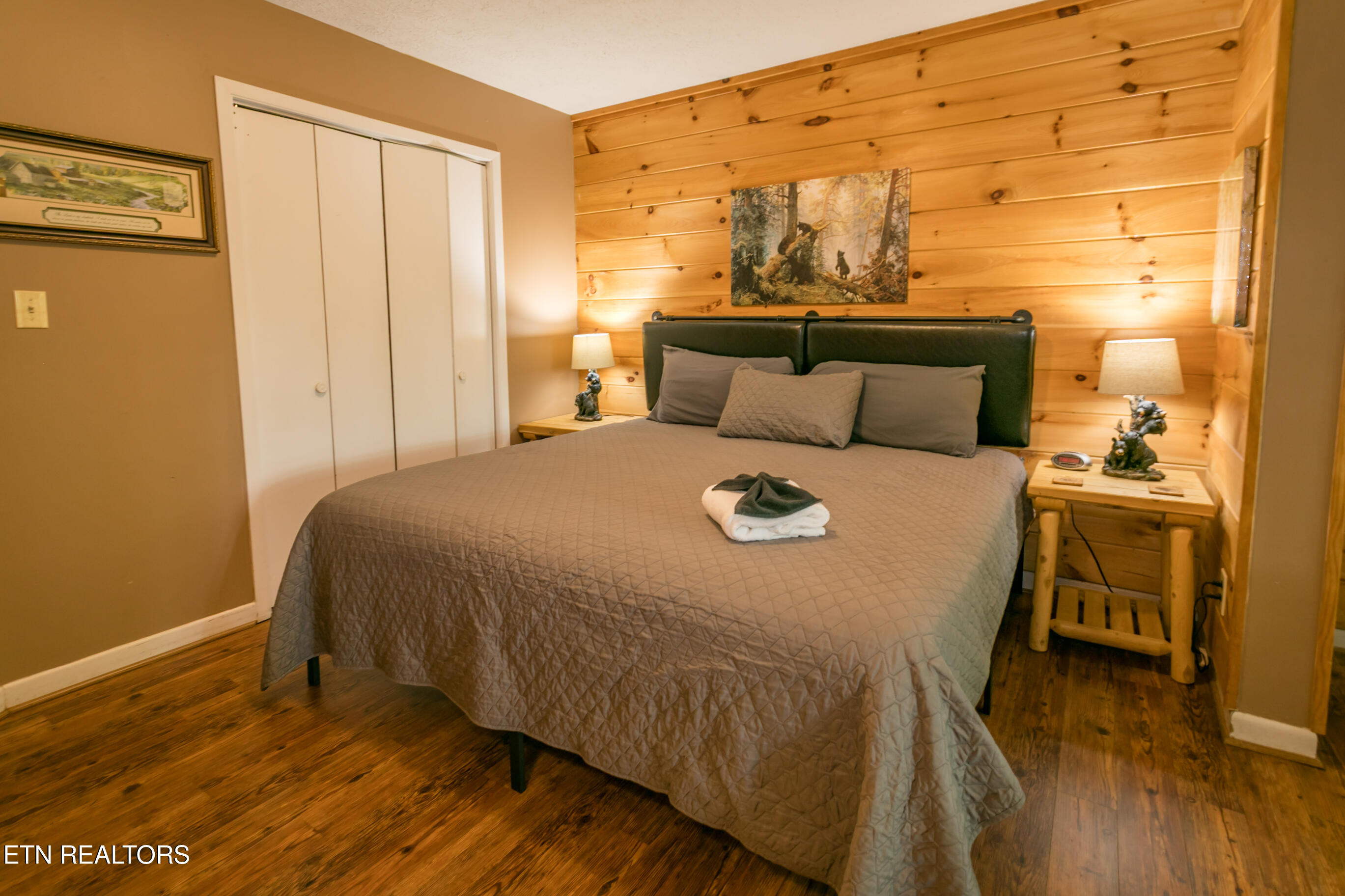 853 Lloyd Huskey Road Pigeon Forge TN 37863