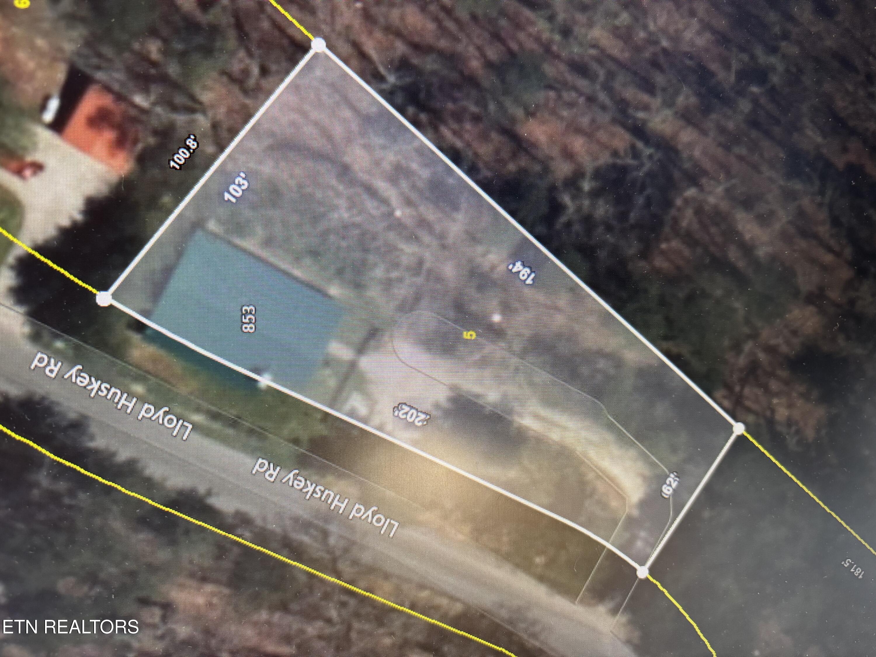 853 Lloyd Huskey Road Pigeon Forge TN 37863