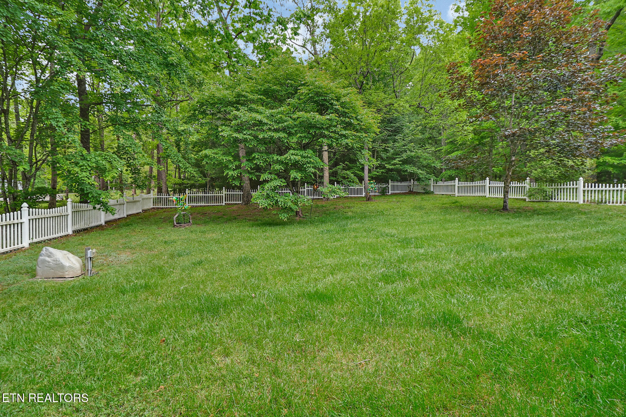 121 Laurelwood Lane Crossville TN 38555