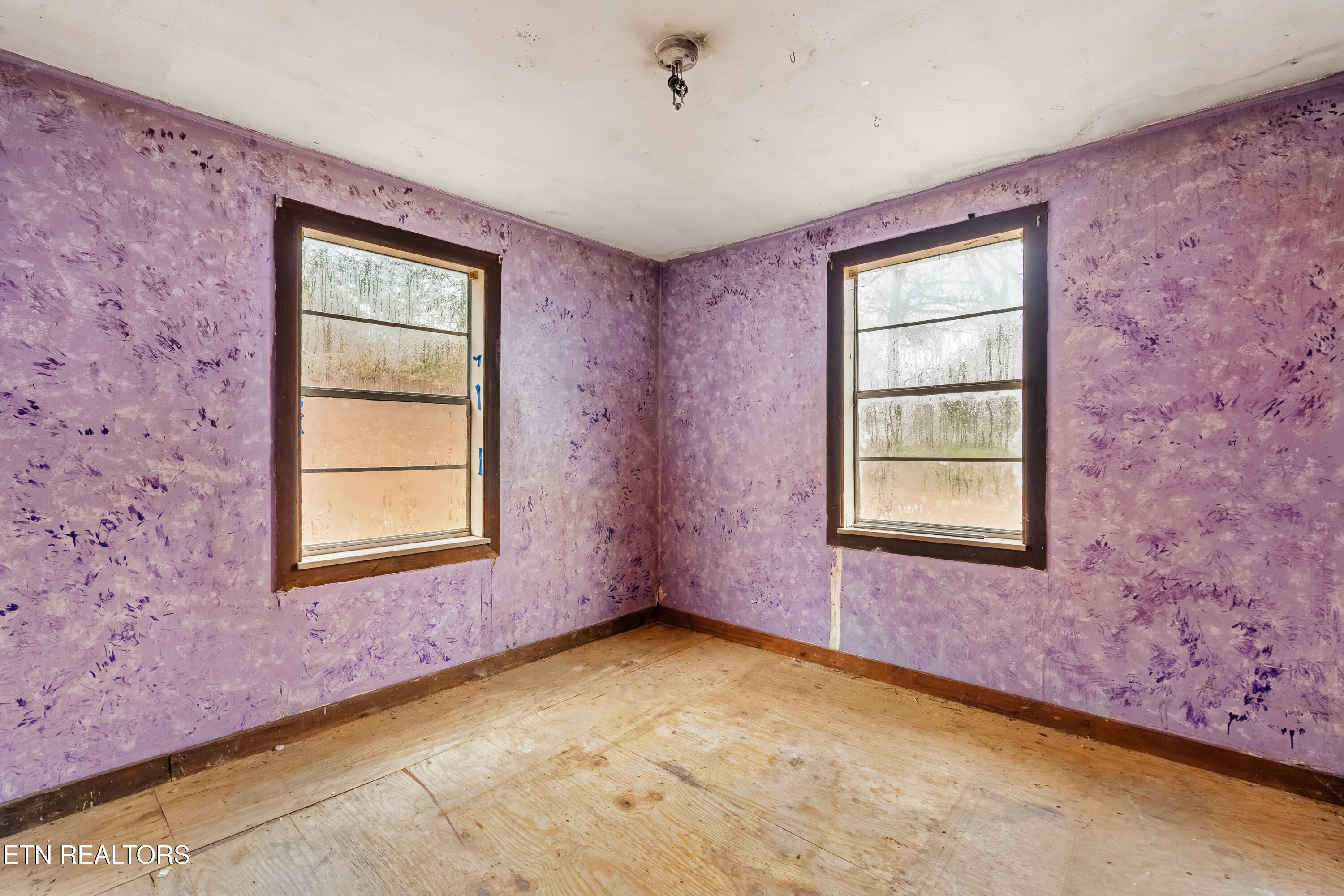 470 Riden Road Greenback TN 37742