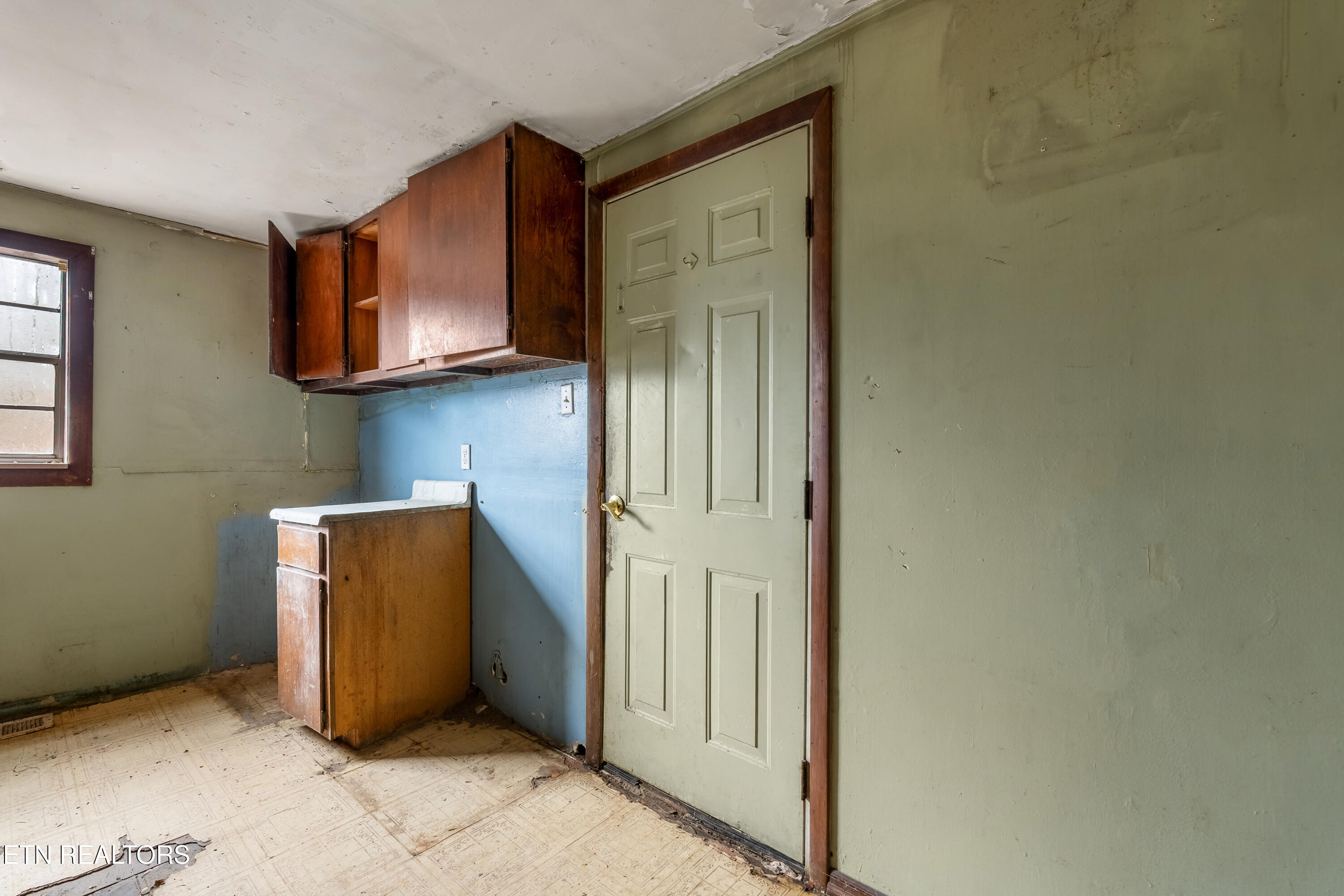 470 Riden Road Greenback TN 37742