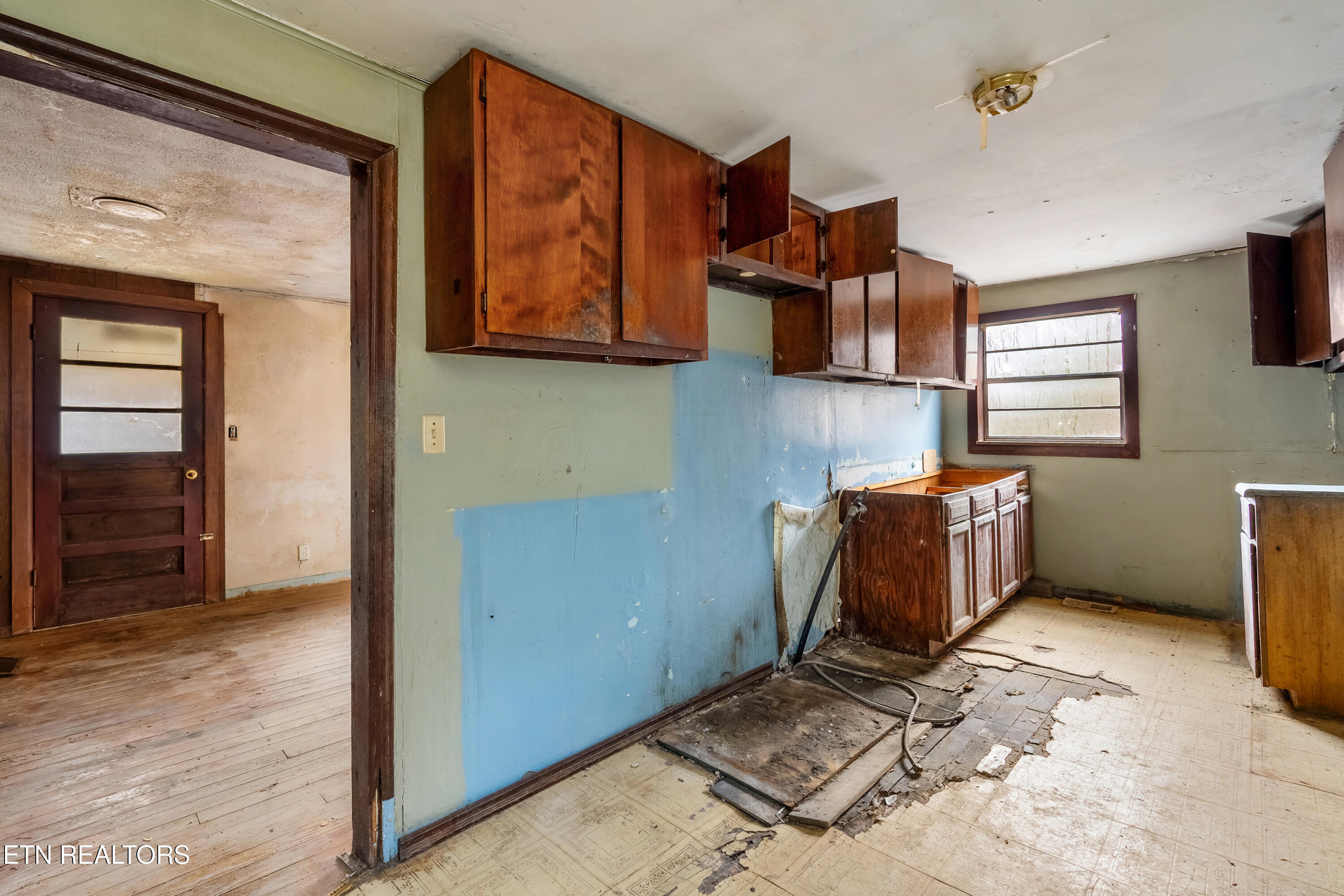 470 Riden Road Greenback TN 37742