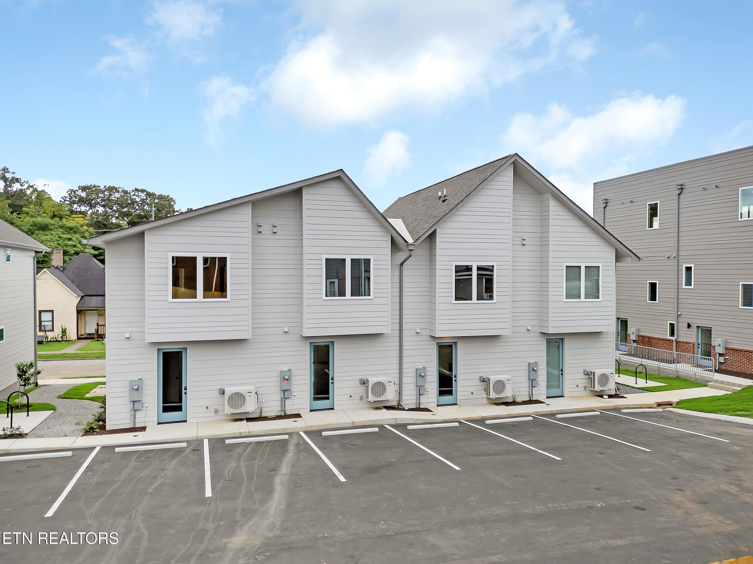 105 E Oldham Avenue #103 Knoxville TN 37917