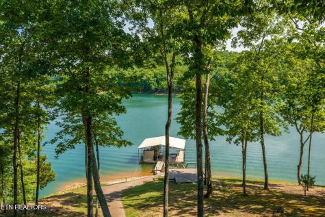 563 Norris Shores Drive Sharps Chapel TN 37866