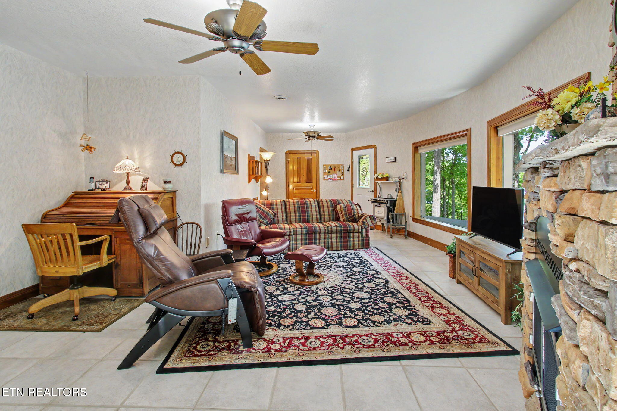 563 Norris Shores Drive Sharps Chapel TN 37866