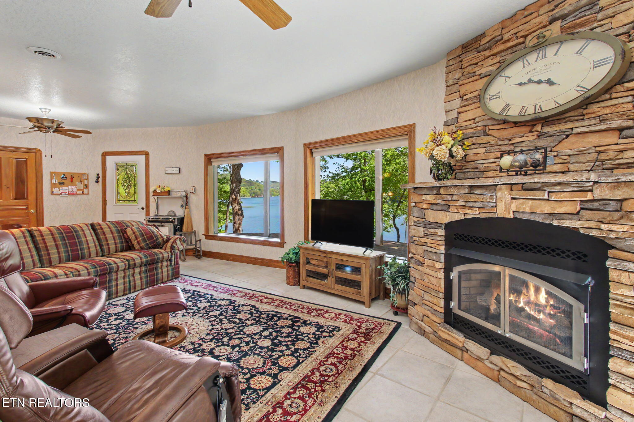 563 Norris Shores Drive Sharps Chapel TN 37866