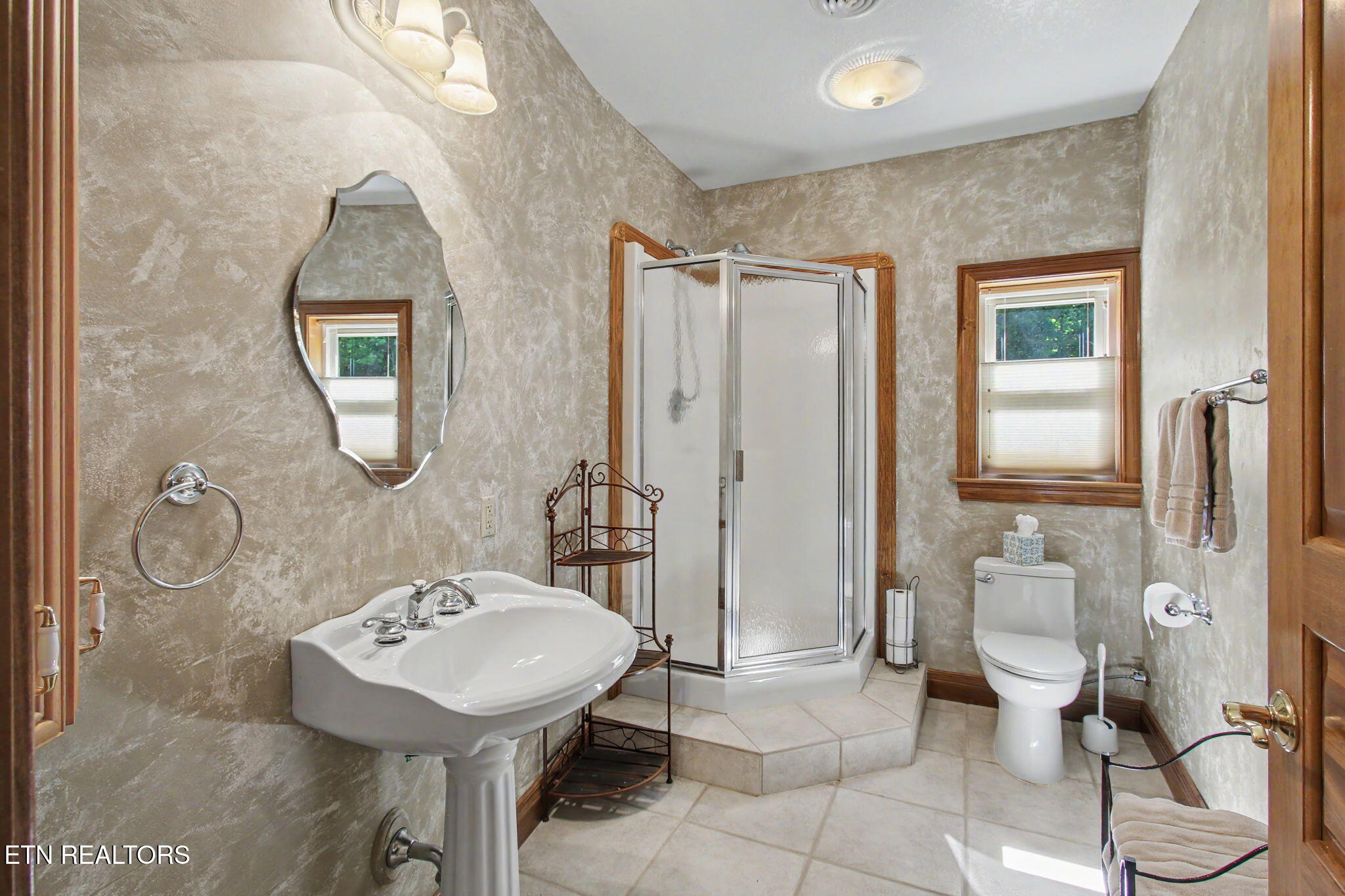 563 Norris Shores Drive Sharps Chapel TN 37866