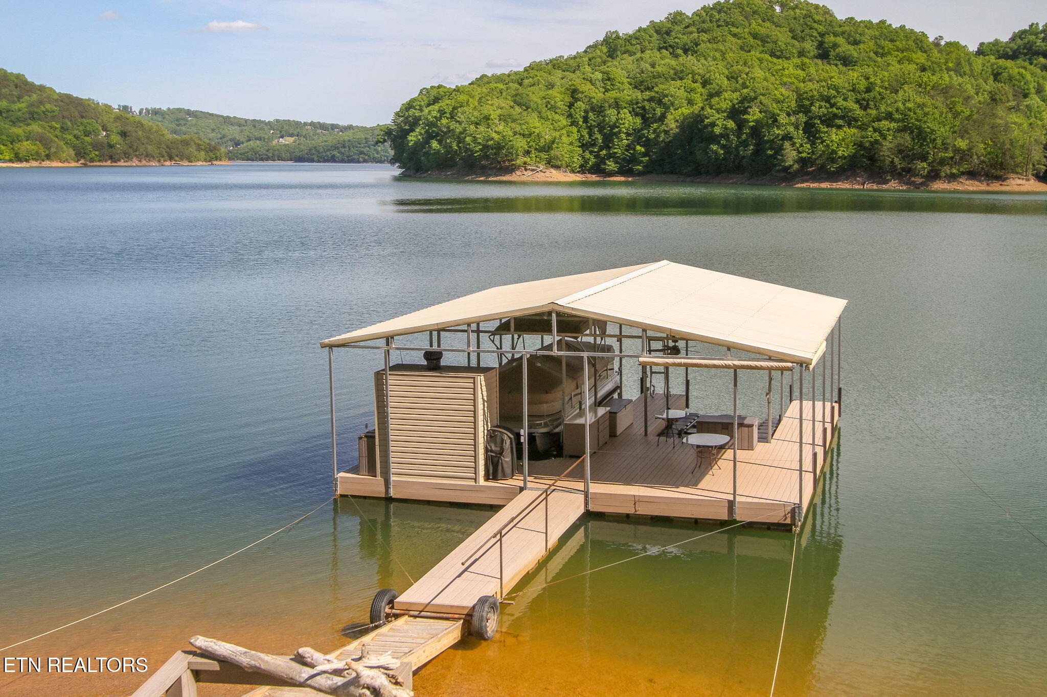 563 Norris Shores Drive Sharps Chapel TN 37866