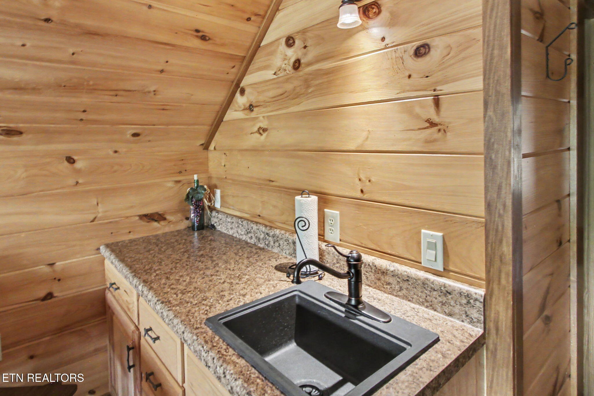 563 Norris Shores Drive Sharps Chapel TN 37866