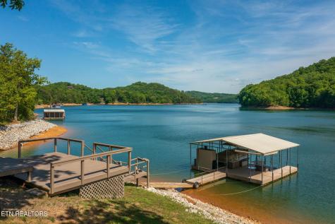 563 Norris Shores Drive Sharps Chapel TN 37866
