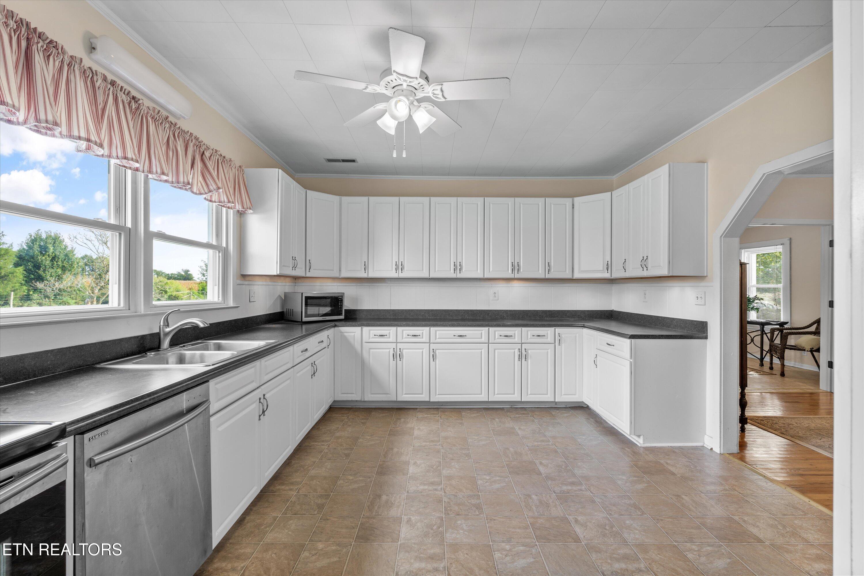 6304 New Hope Road Sweetwater TN 37874