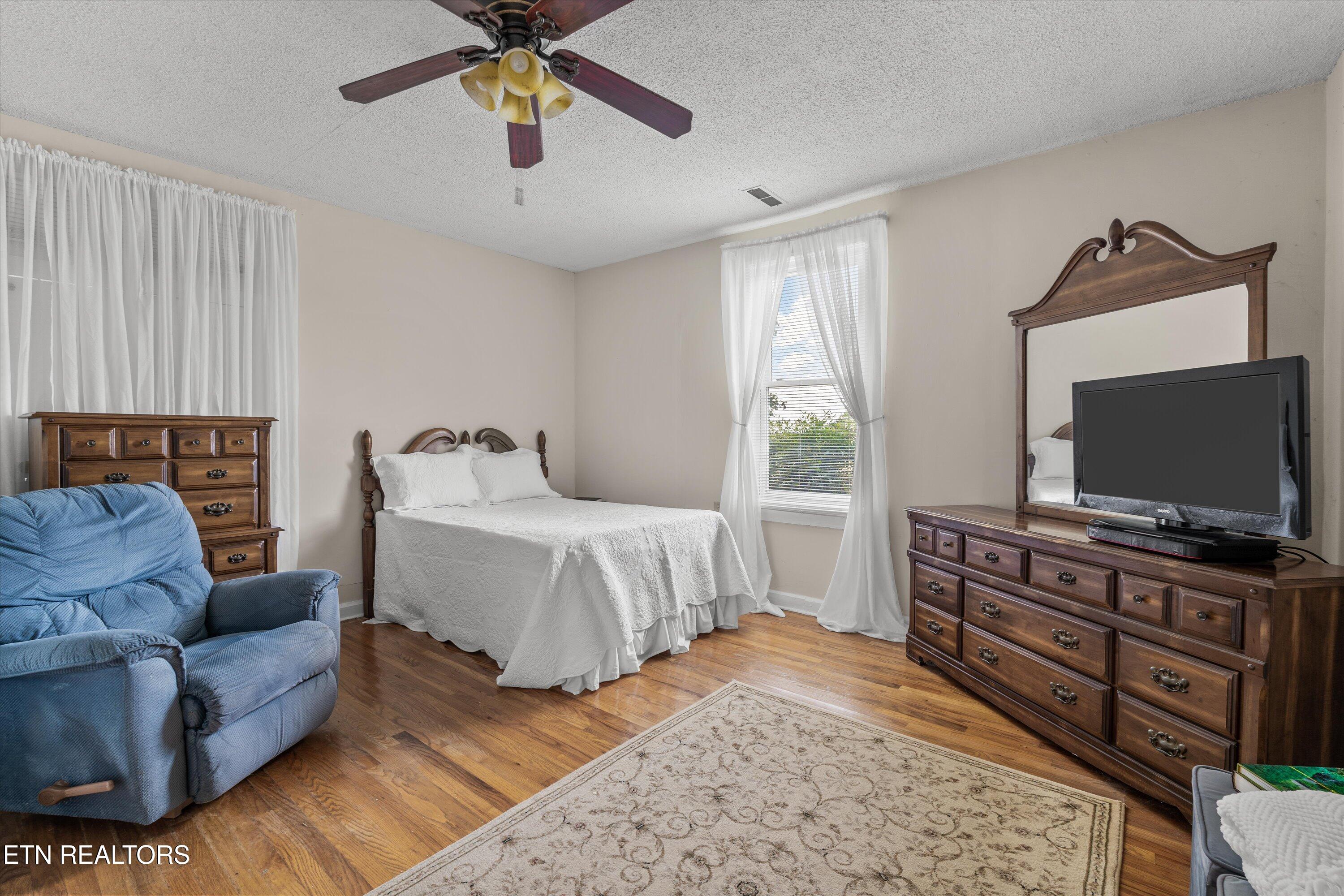 6304 New Hope Road Sweetwater TN 37874