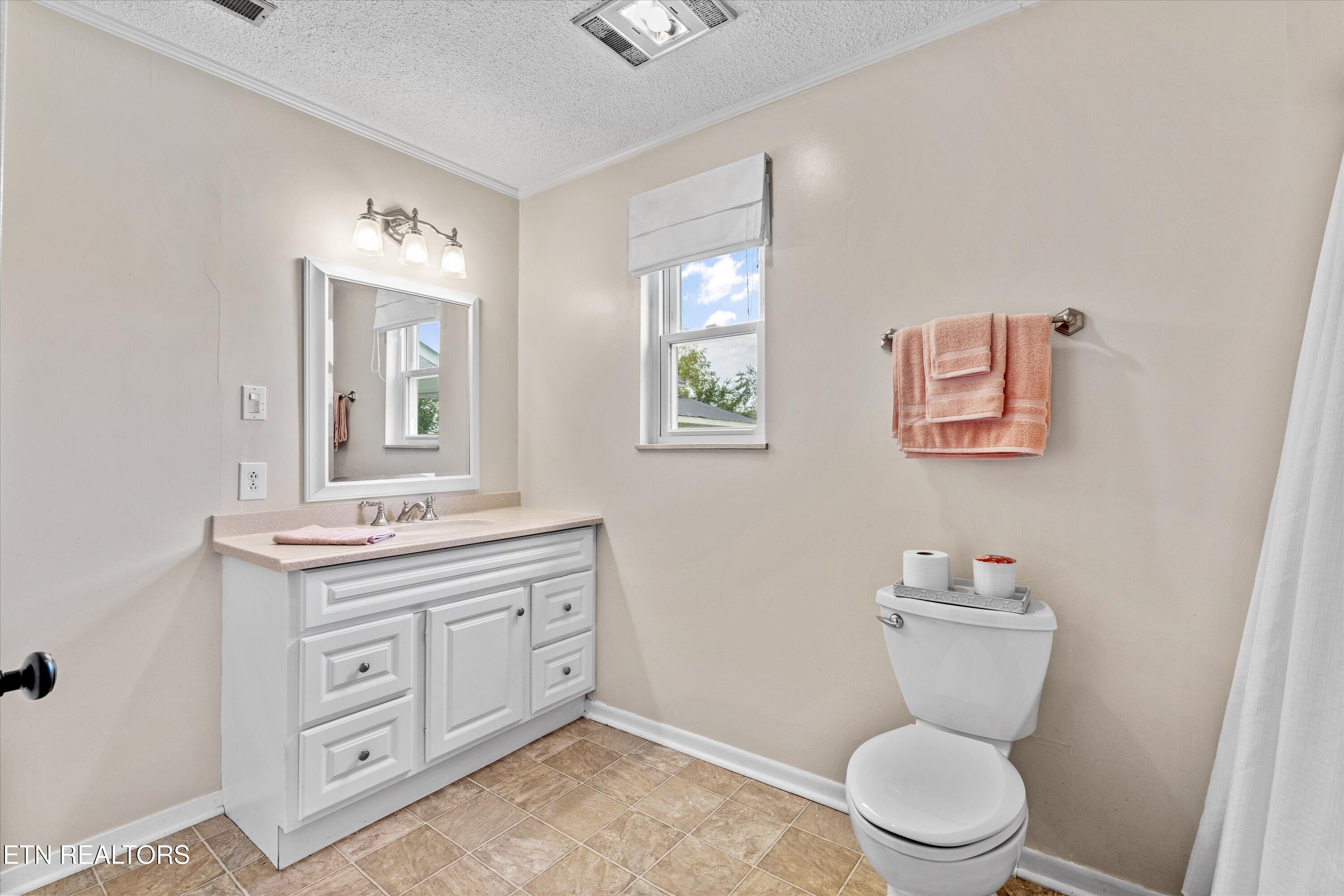 6304 New Hope Road Sweetwater TN 37874