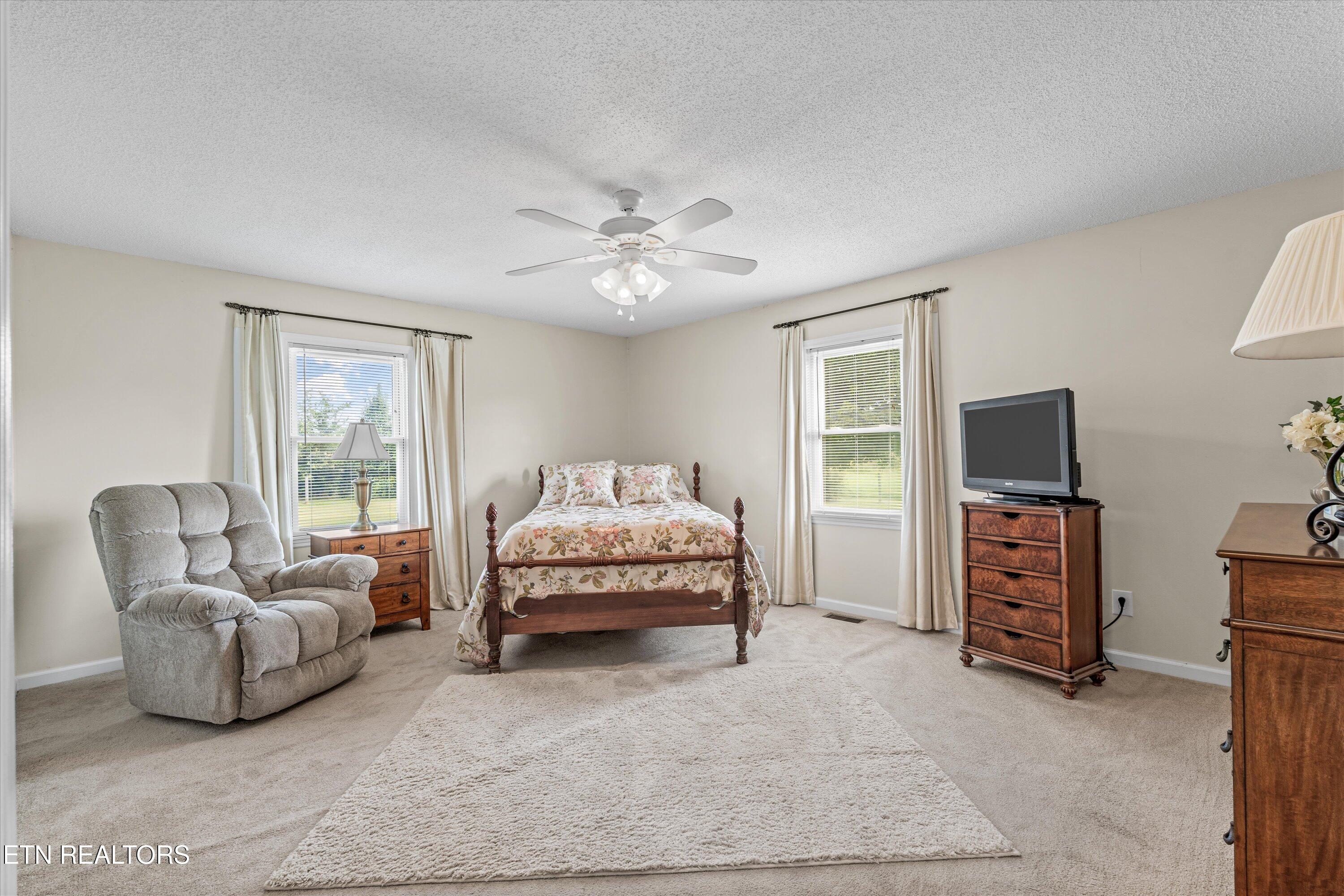 6304 New Hope Road Sweetwater TN 37874