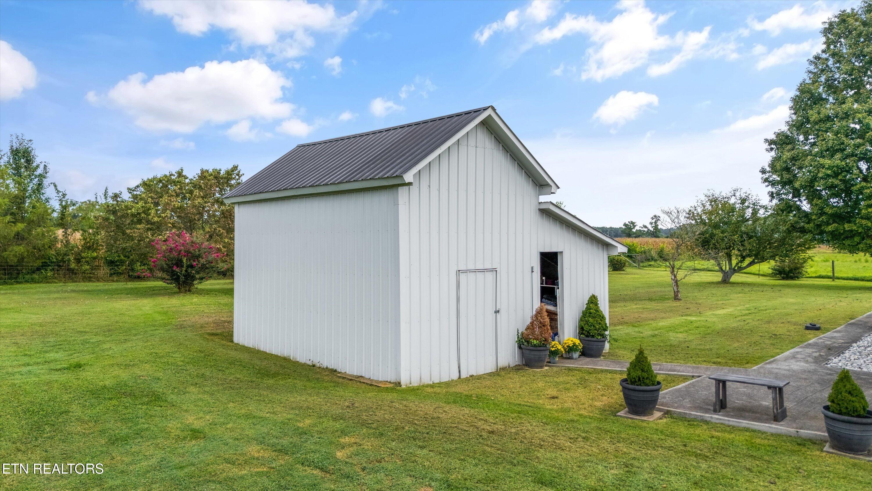 6304 New Hope Road Sweetwater TN 37874