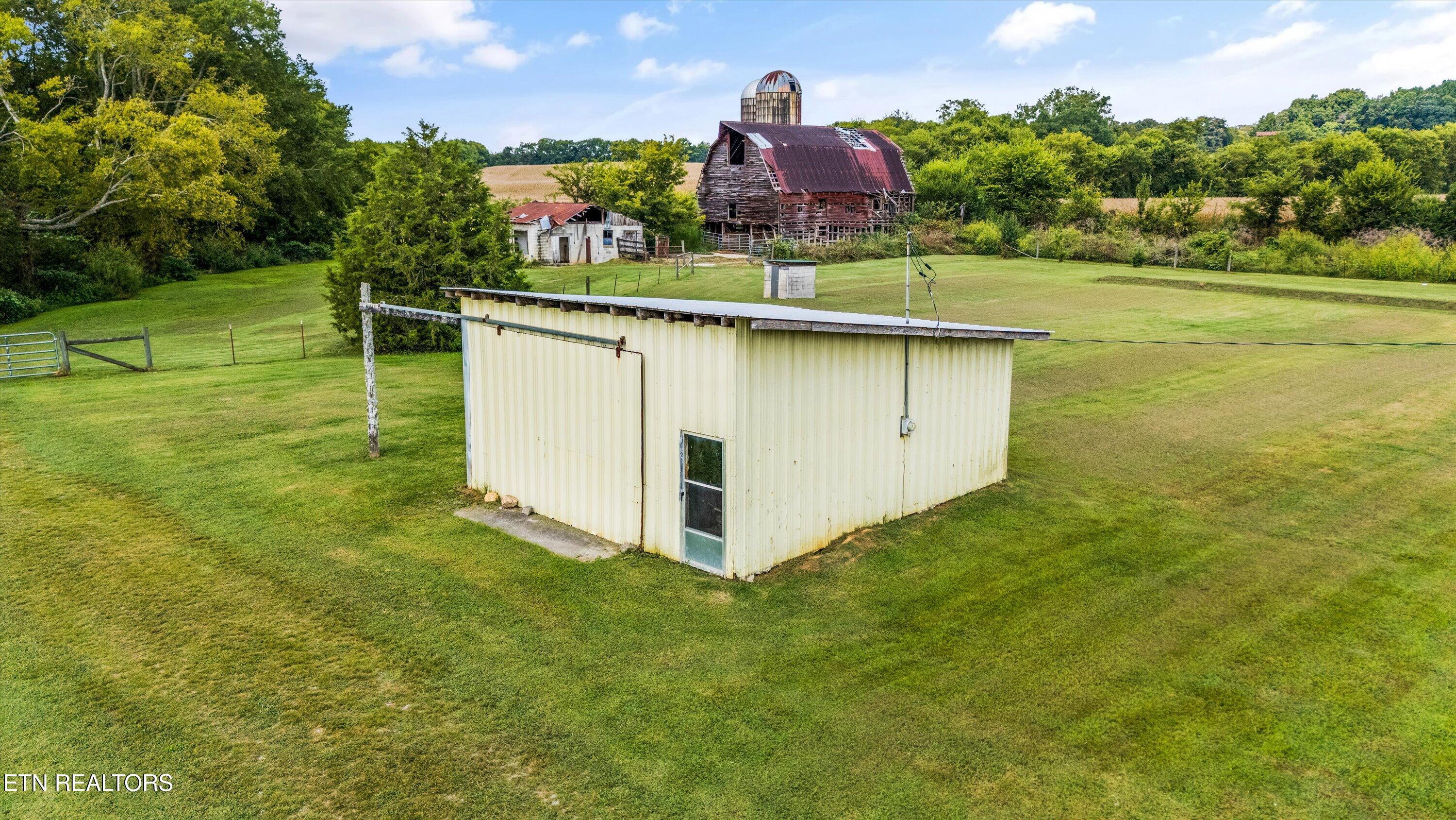 6304 New Hope Road Sweetwater TN 37874