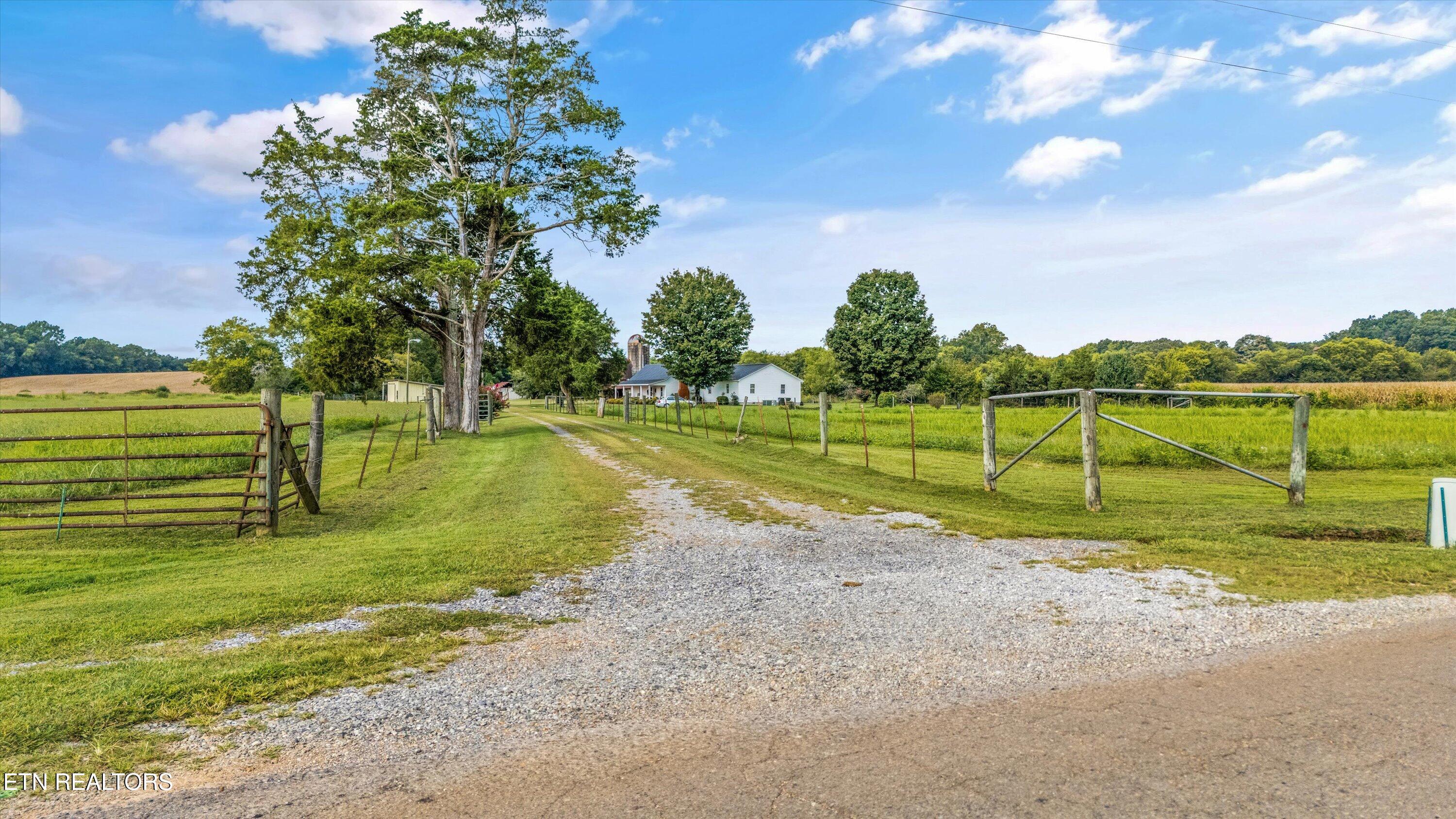 6304 New Hope Road Sweetwater TN 37874