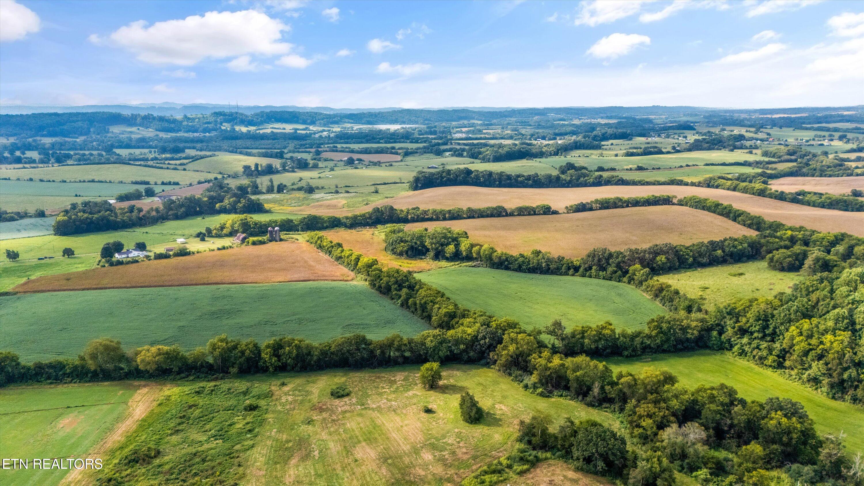 6304 New Hope Road Sweetwater TN 37874