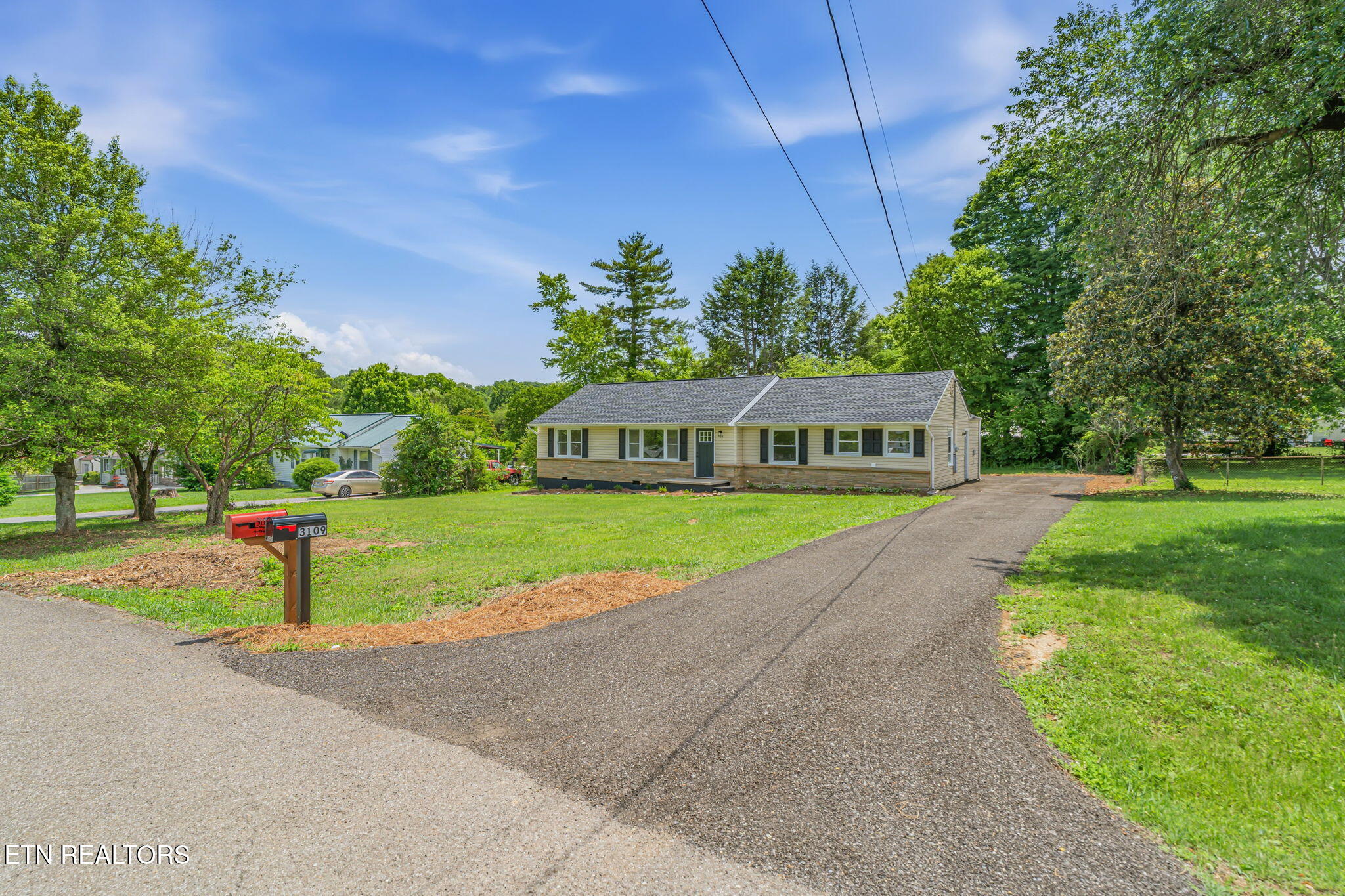 3109 Cross Valley Road Knoxville TN 37917