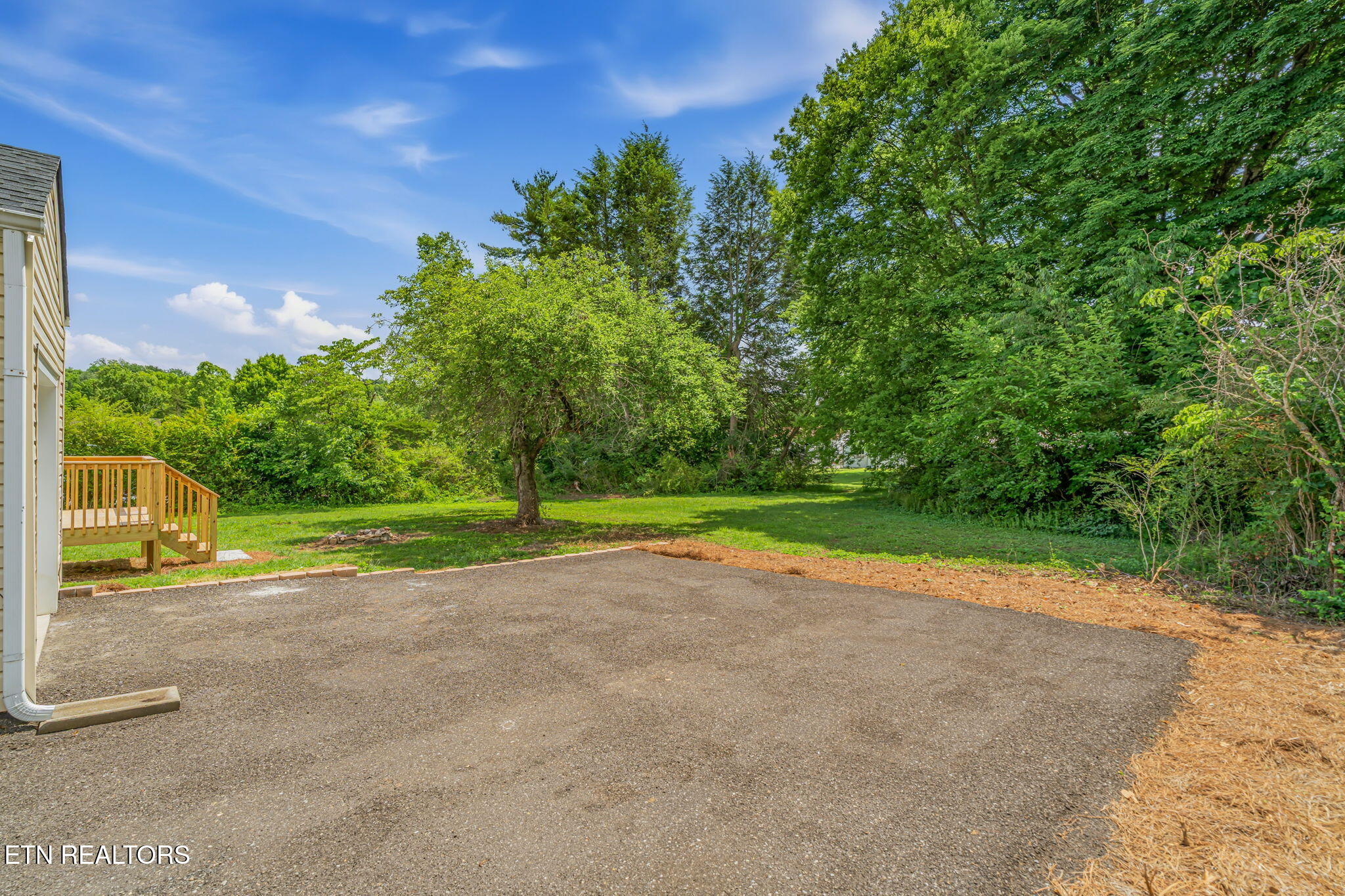 3109 Cross Valley Road Knoxville TN 37917