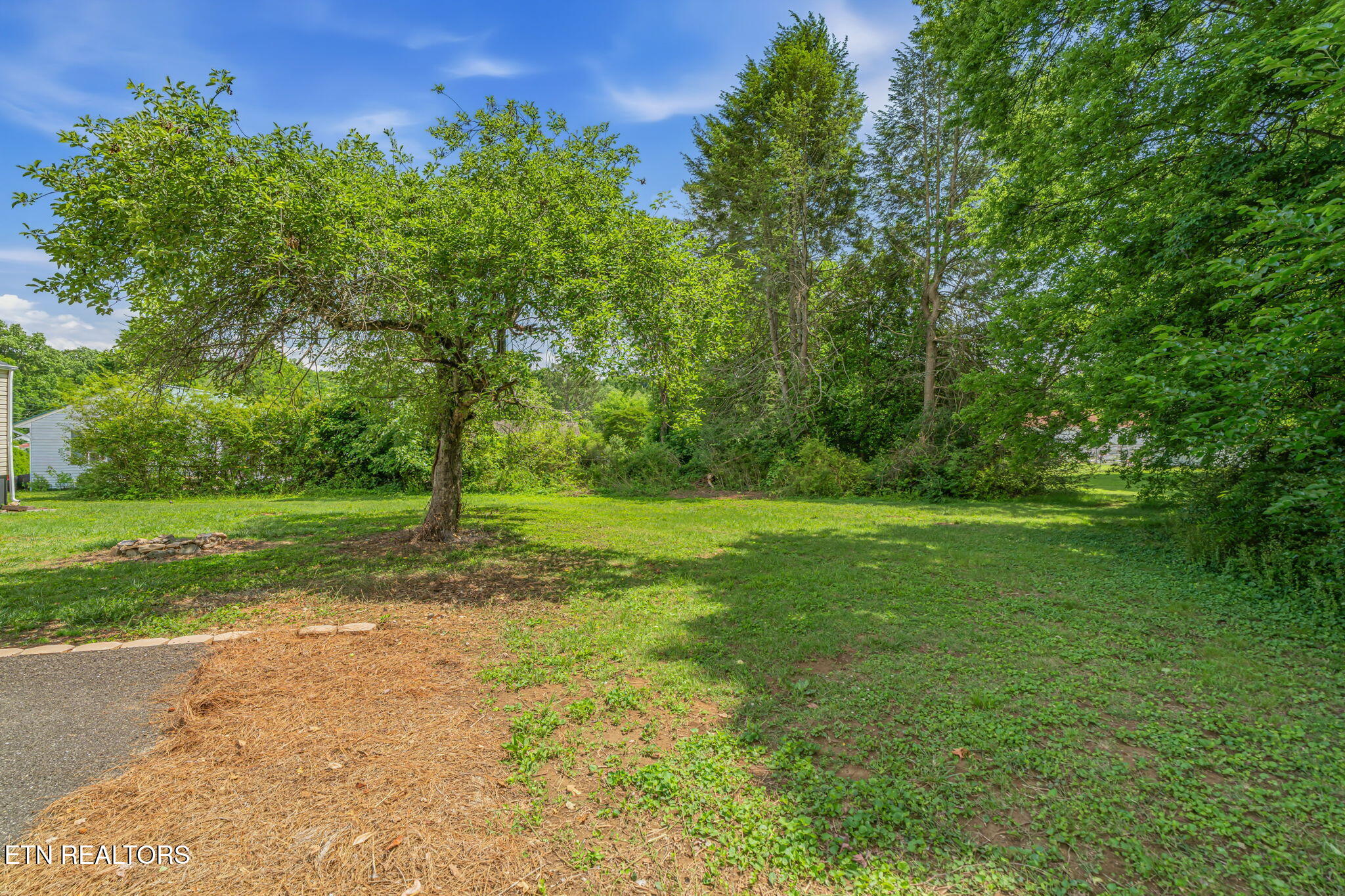 3109 Cross Valley Road Knoxville TN 37917