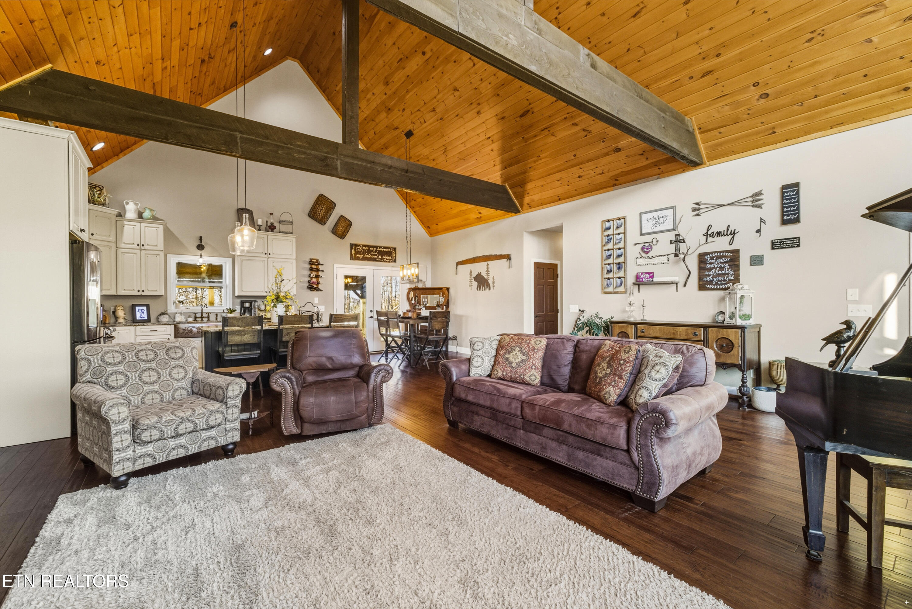 835 Perry Drive Gatlinburg TN 37738