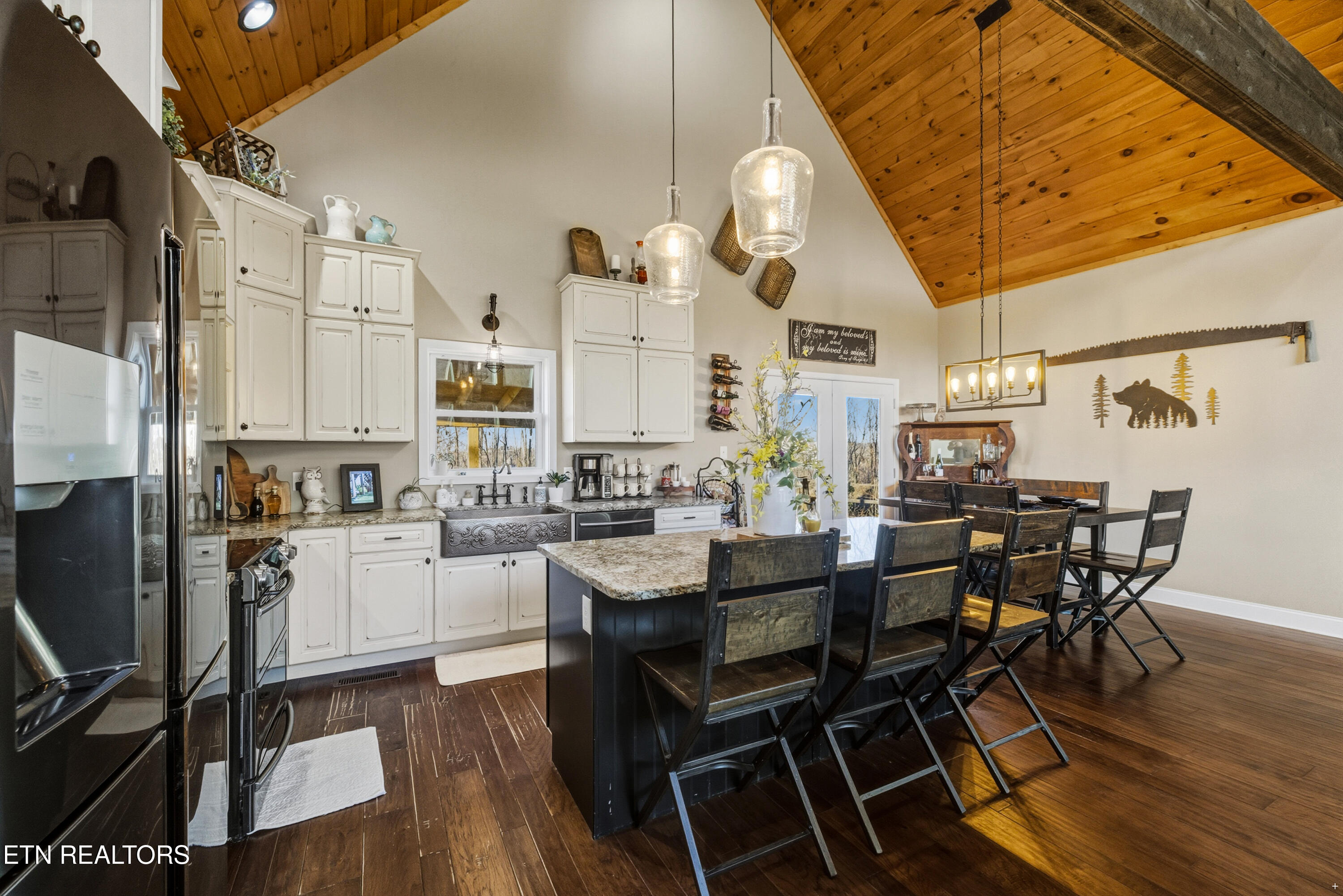 835 Perry Drive Gatlinburg TN 37738