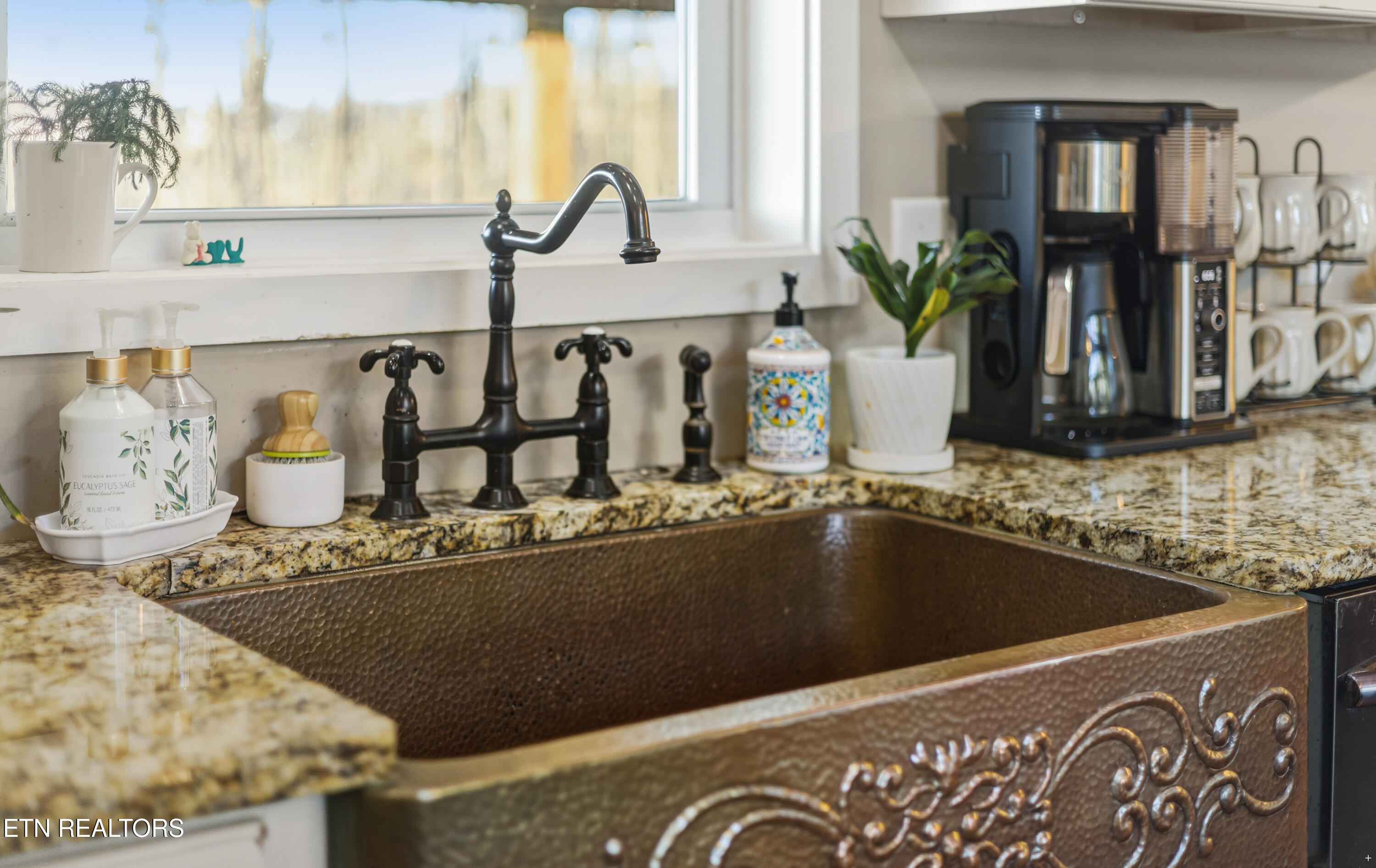 835 Perry Drive Gatlinburg TN 37738